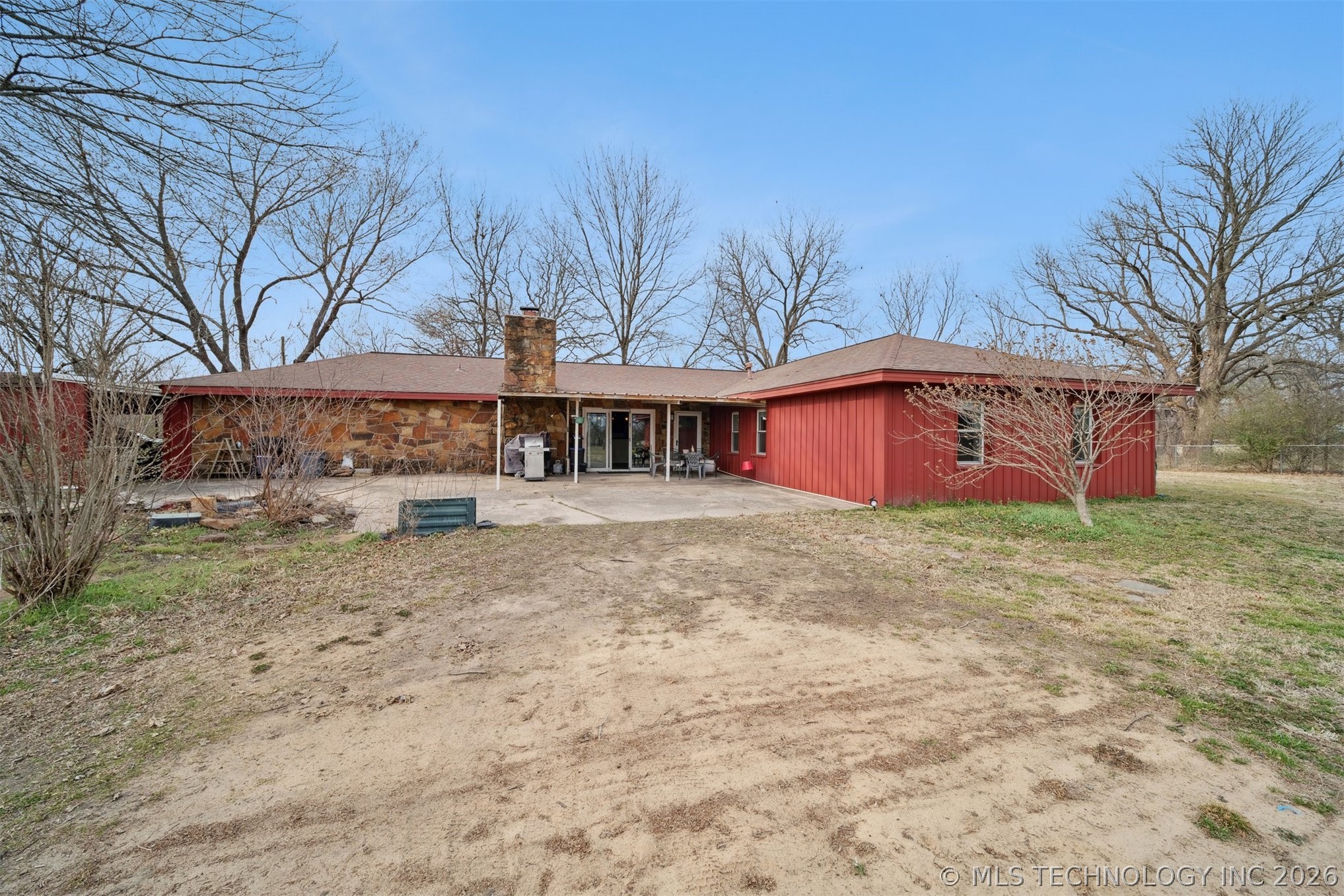 20807 River Bend Drive Property Photo 1