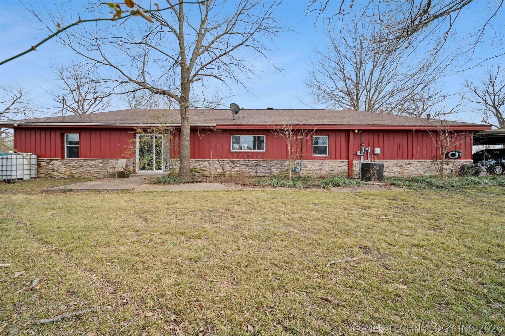 20807 River Bend Drive Property Photo 2