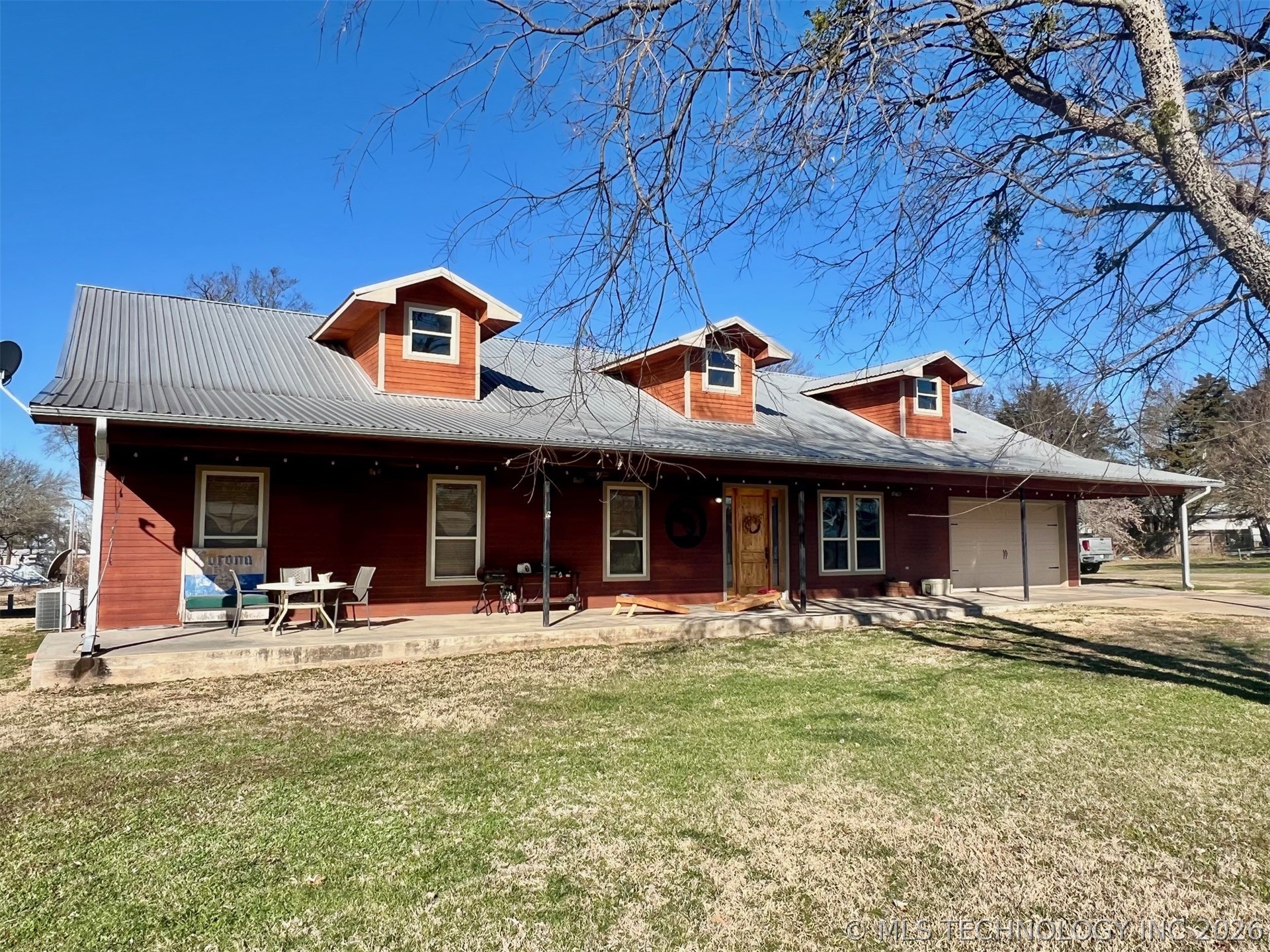 4219 Sportsman Avenue Property Photo 1