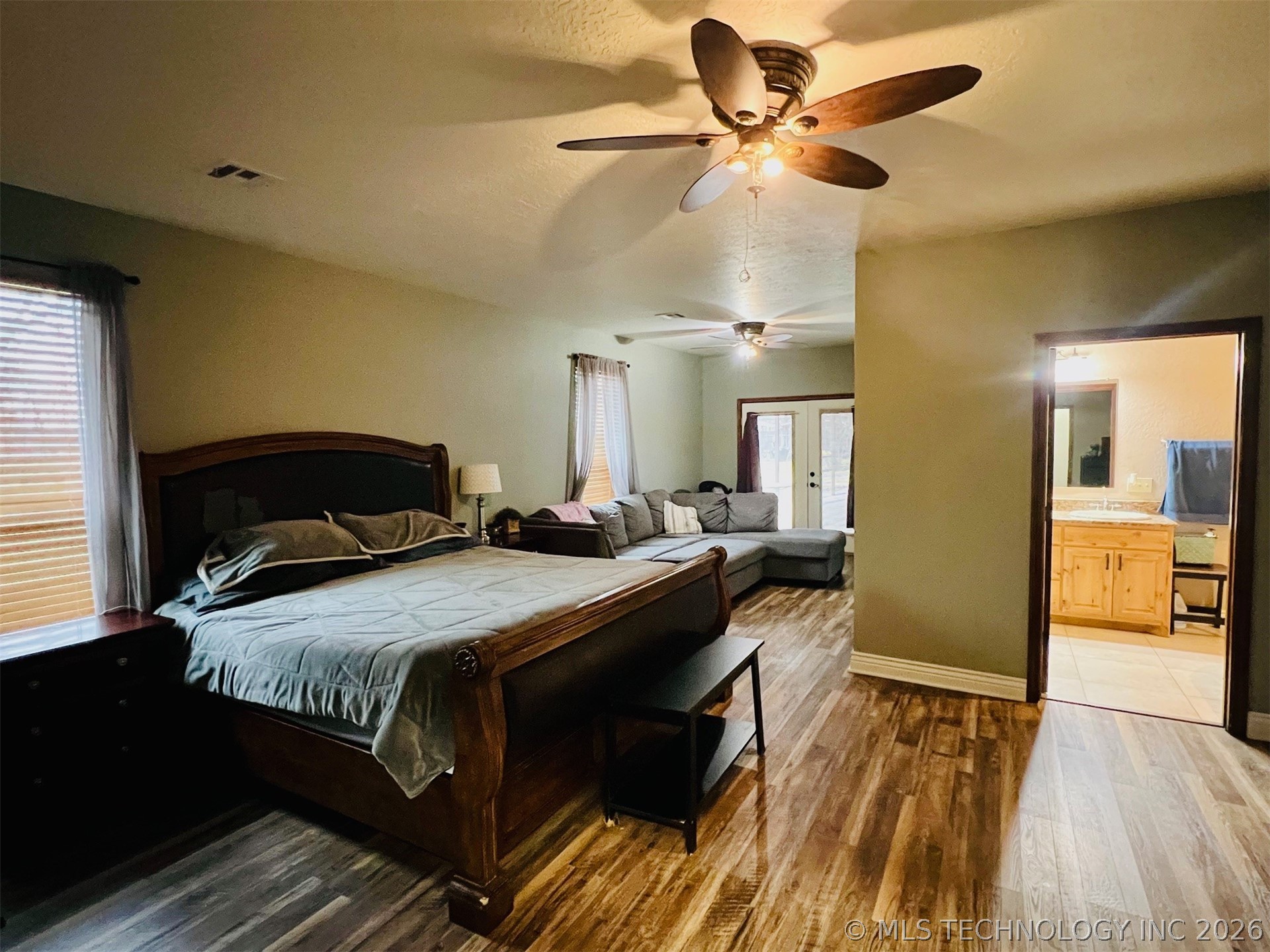 4219 Sportsman Avenue Property Photo 12