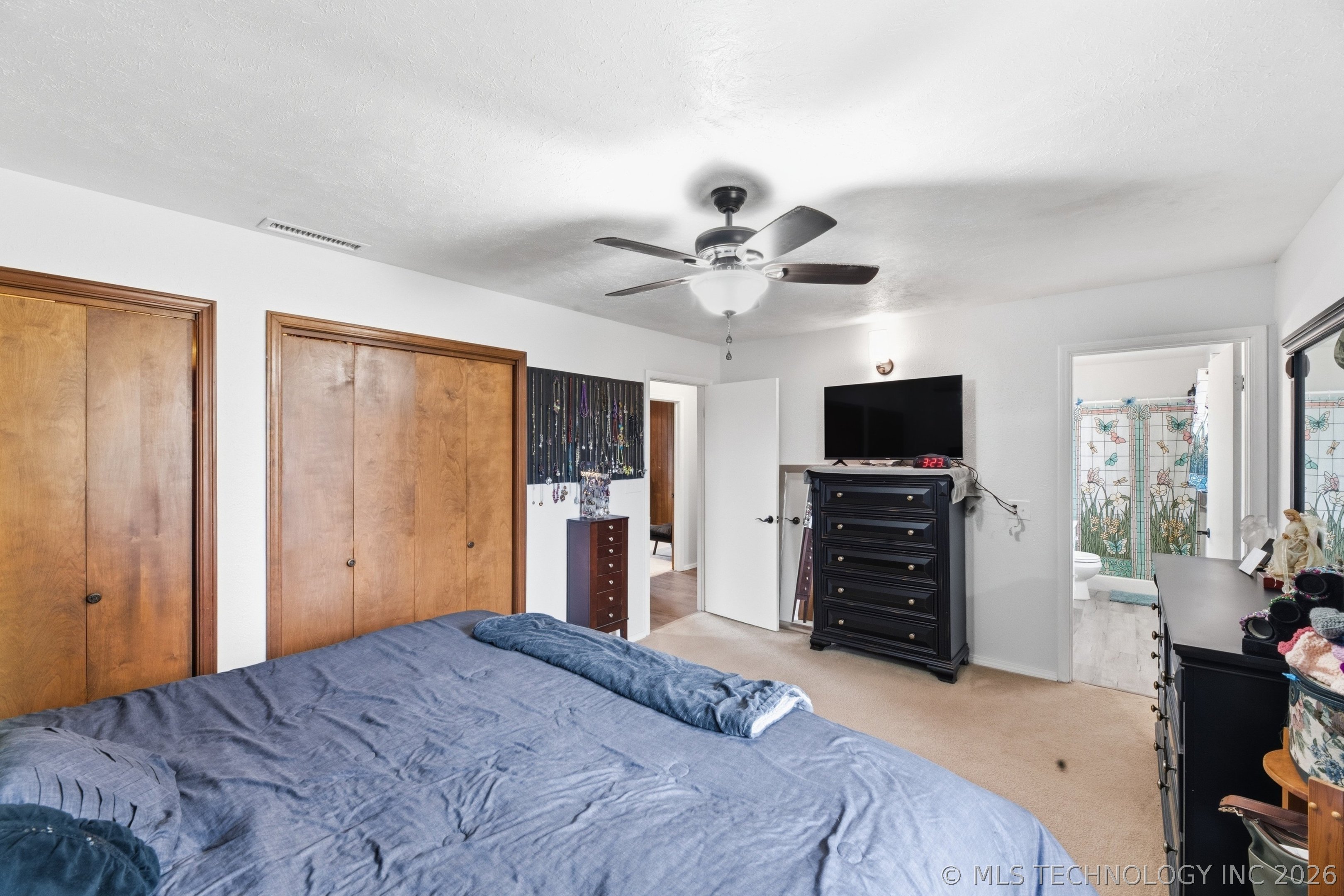 1101 Beech Street Property Photo 14