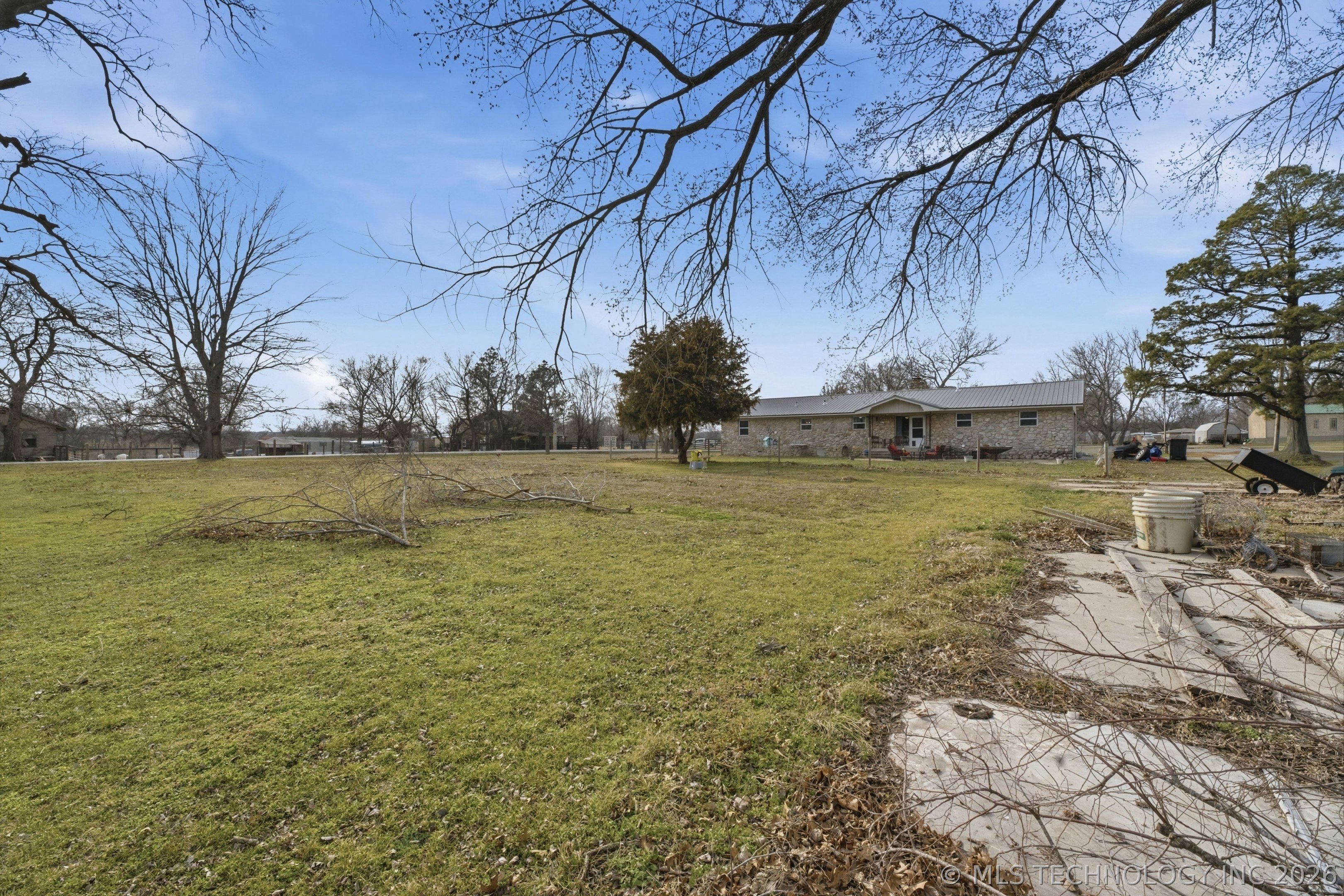 1101 Beech Street Property Photo 24