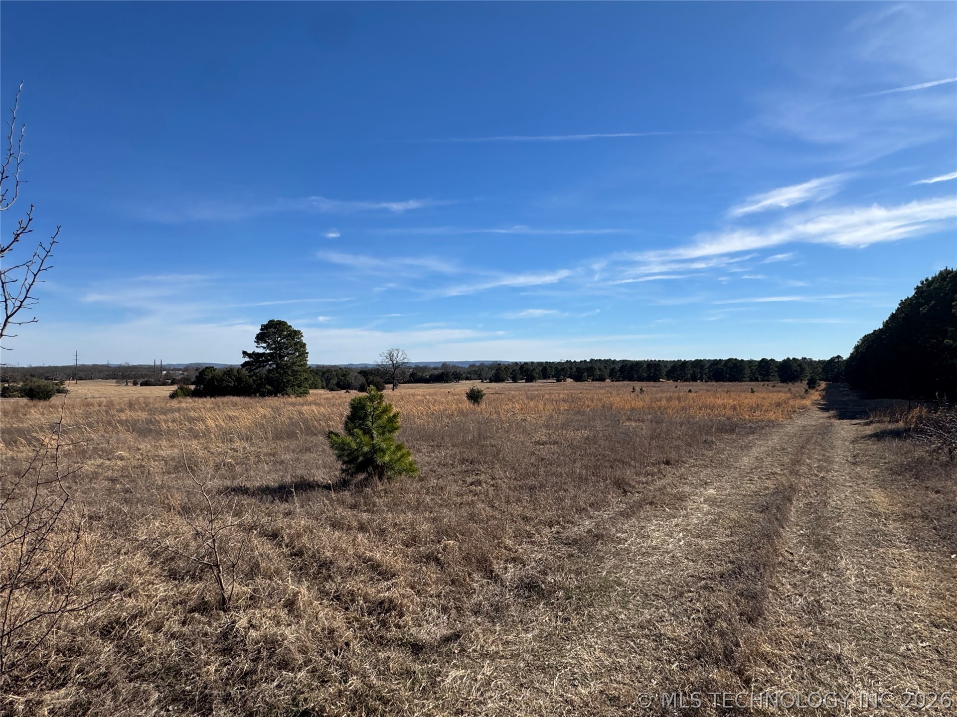 E 785 Road Property Photo 3