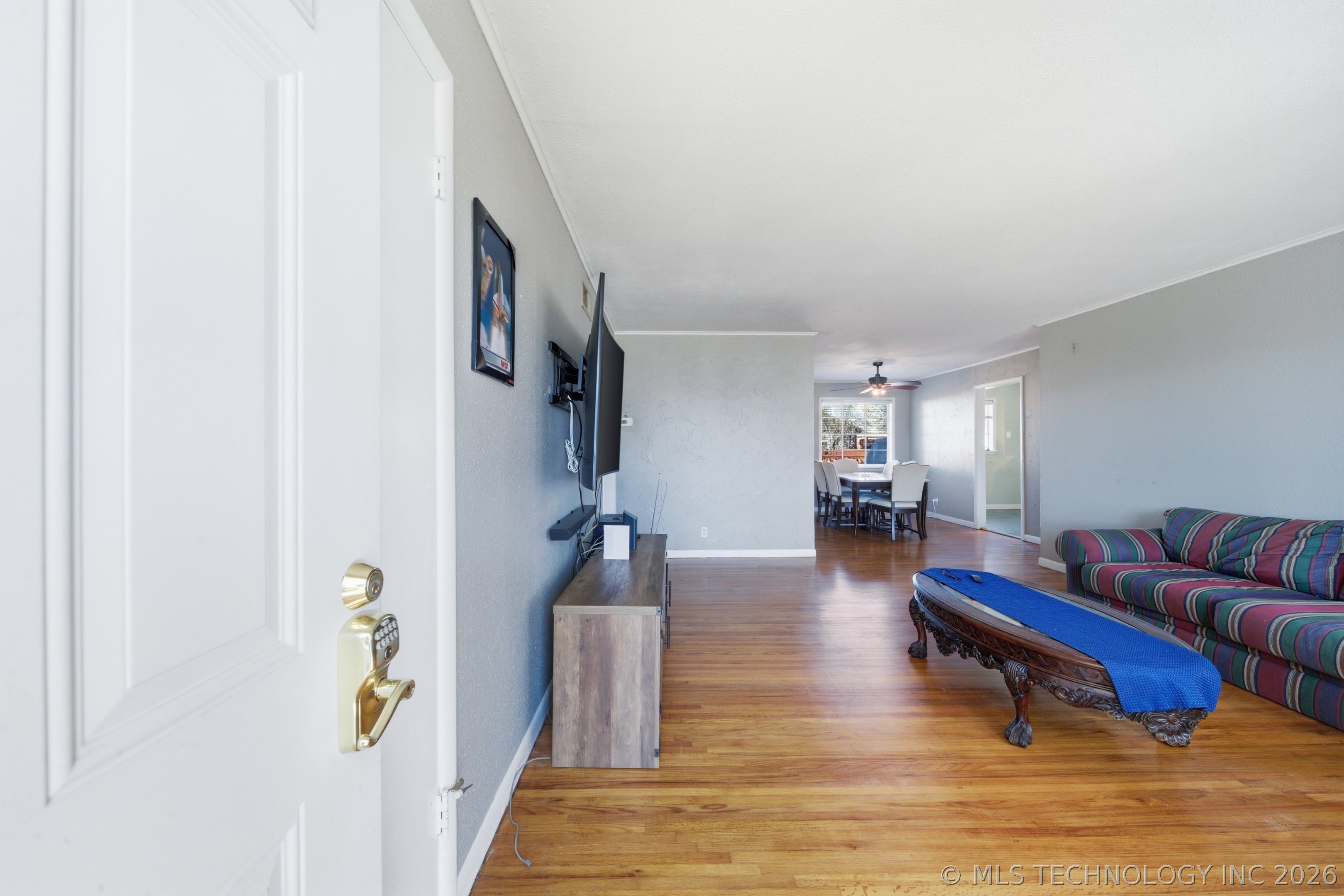 6629 E 28th Street Property Photo 4
