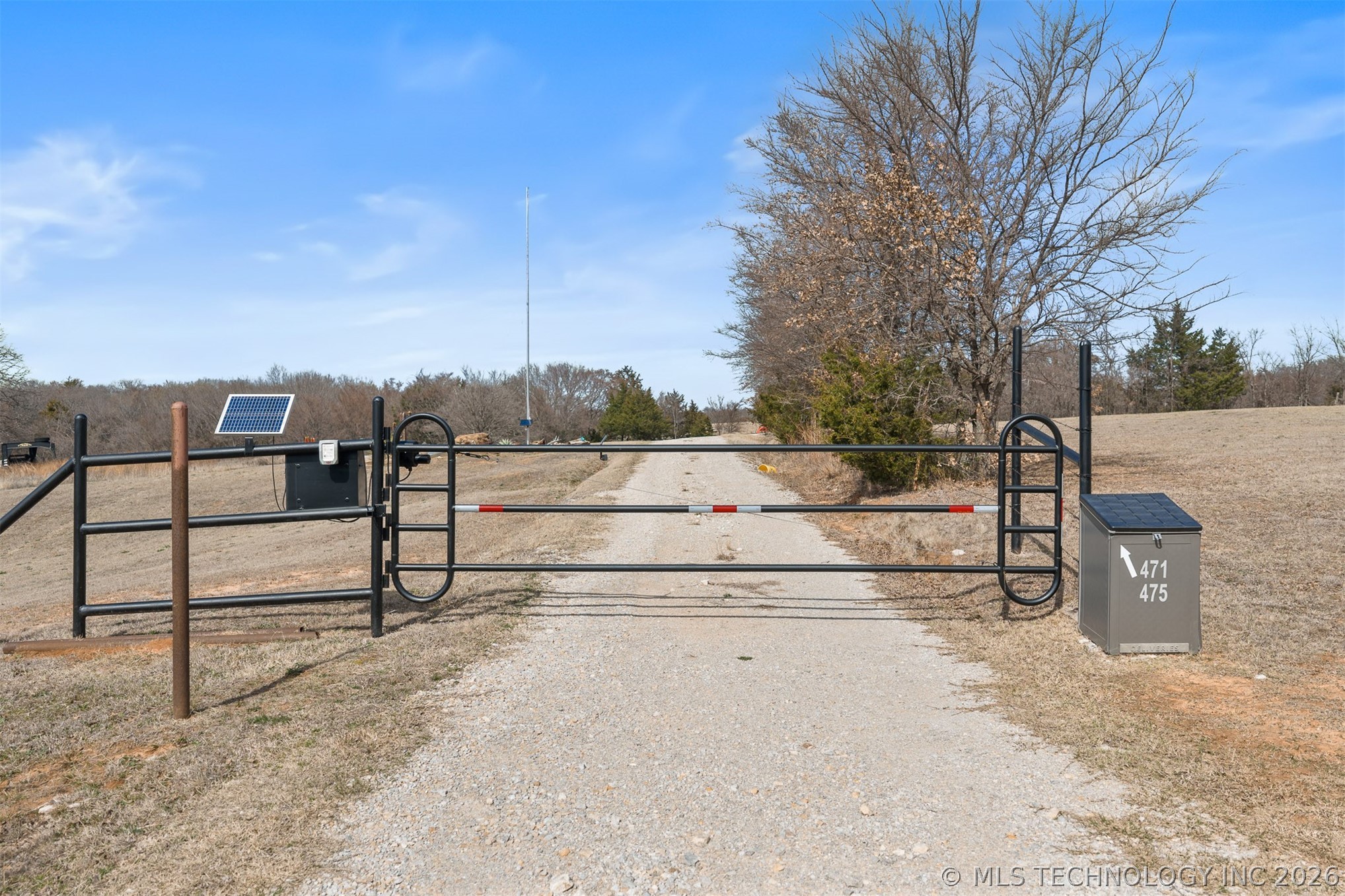 471 Red Bud Road Property Photo 10