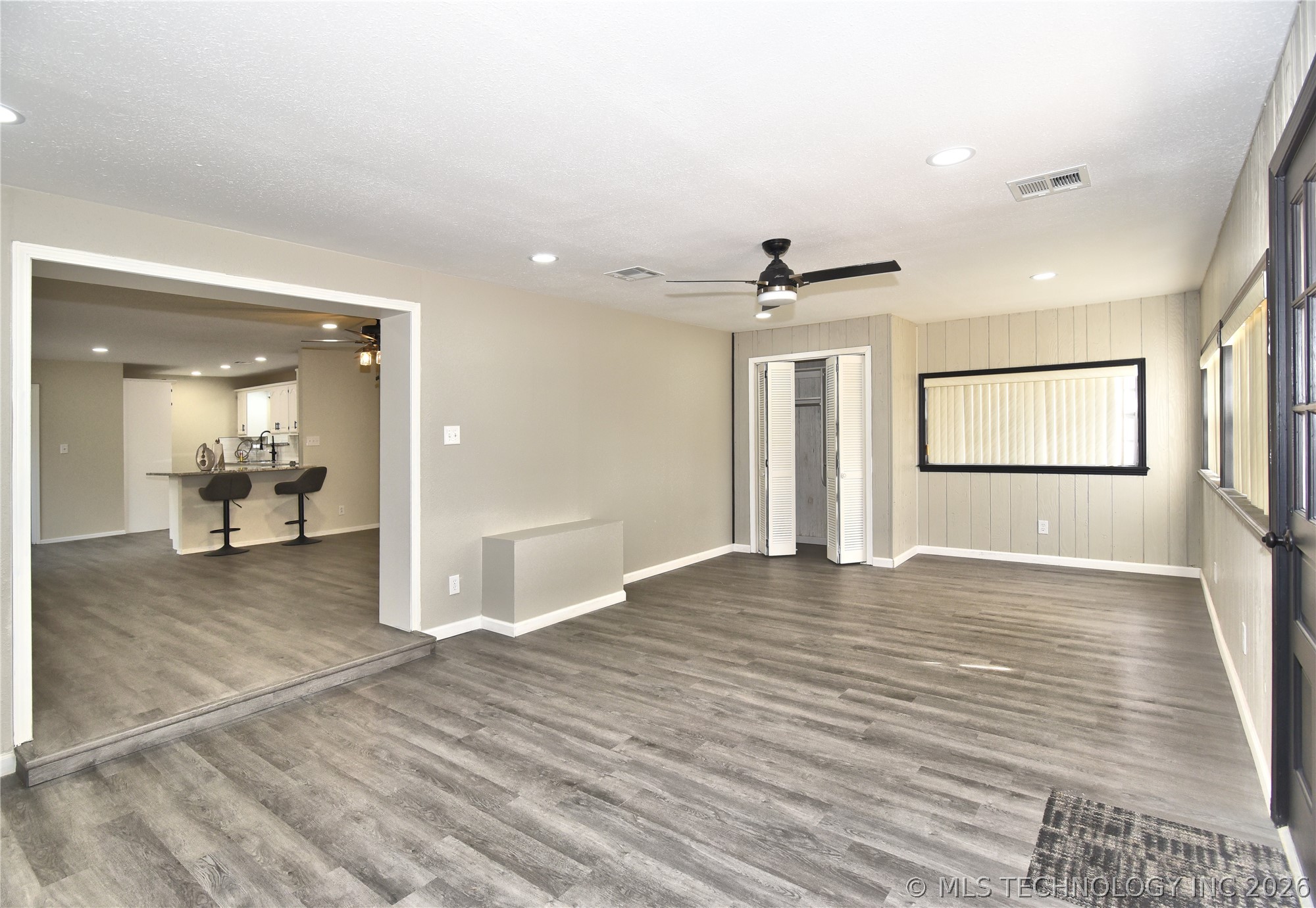 709 W Canton Street Property Photo 5