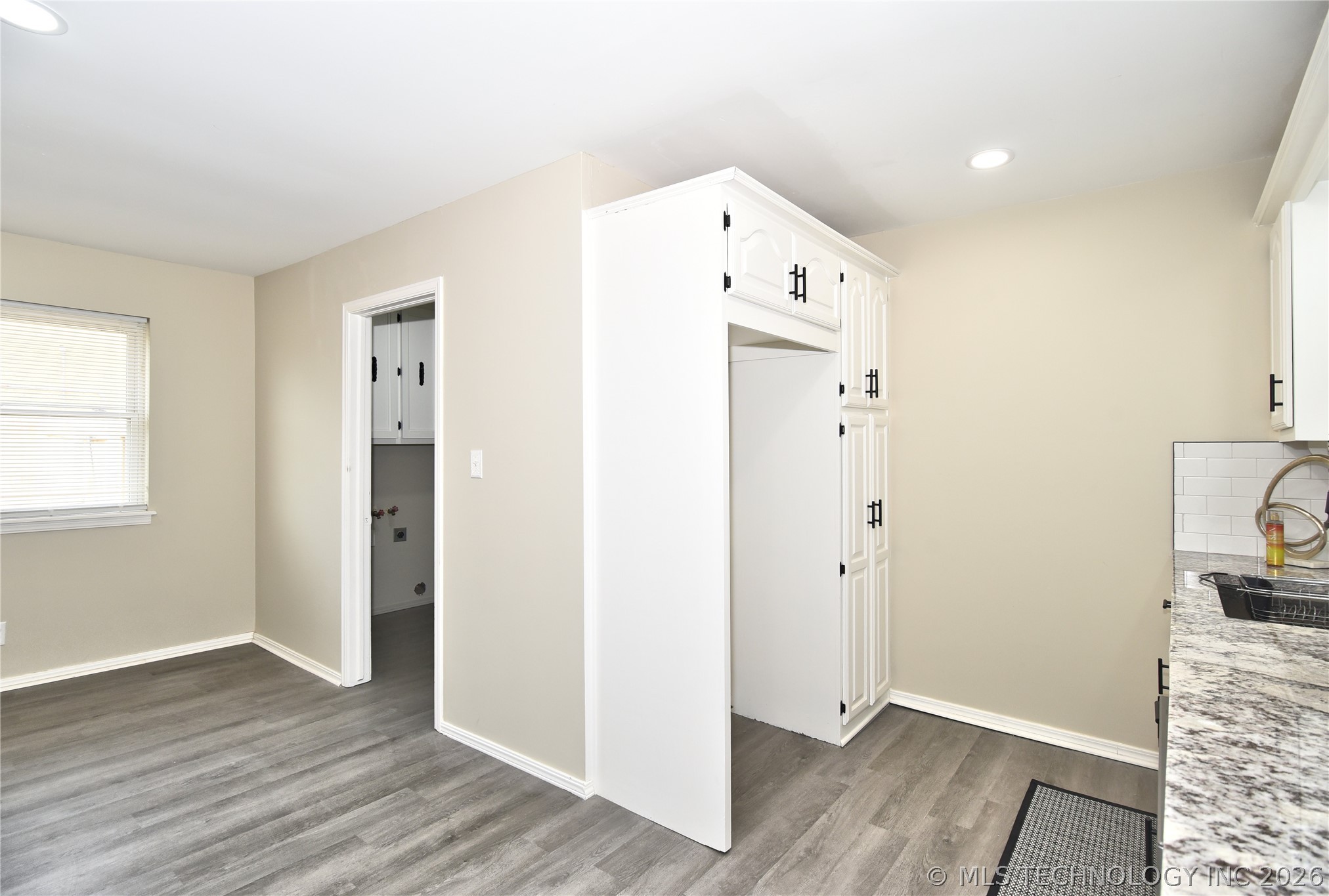709 W Canton Street Property Photo 13