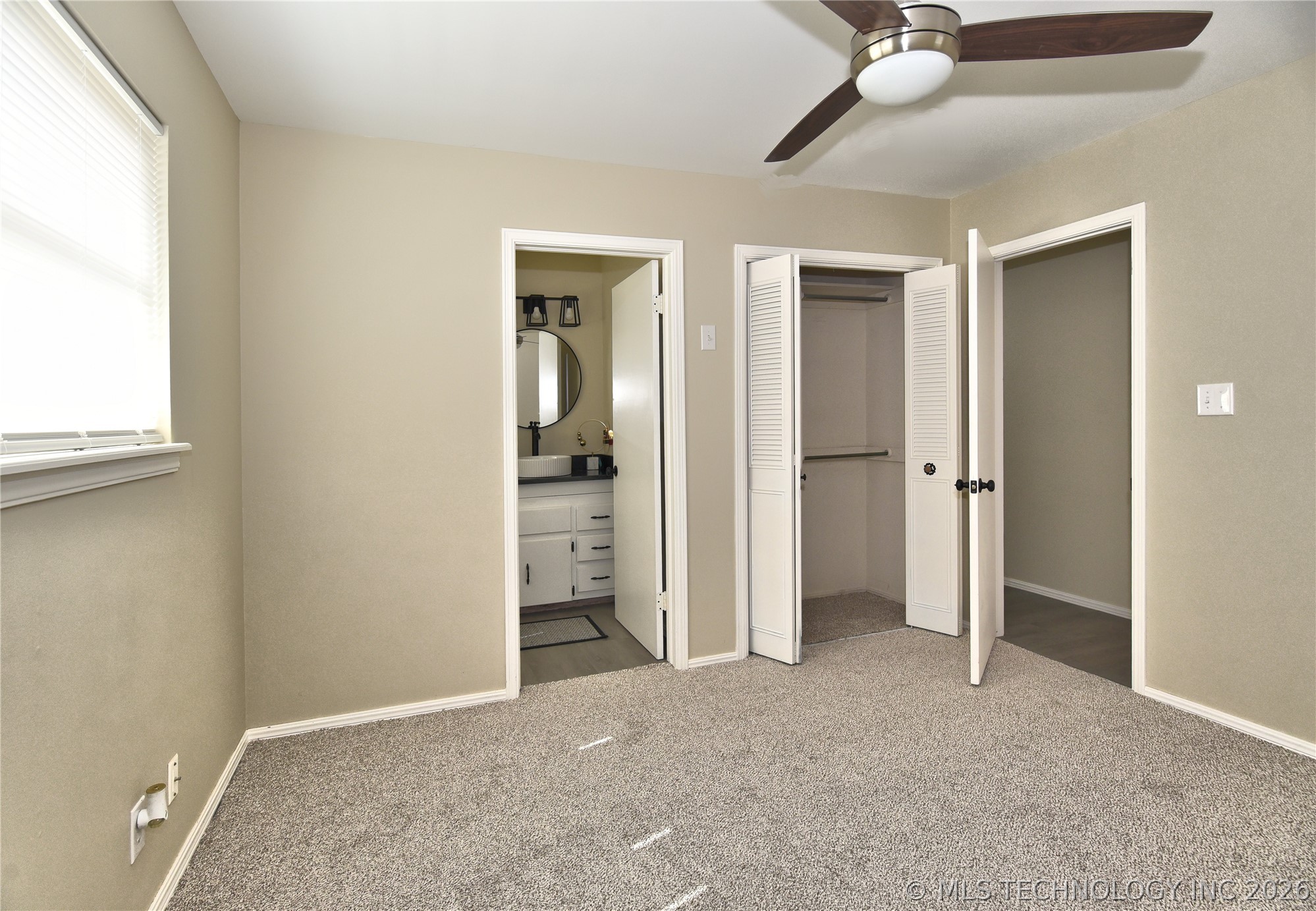 709 W Canton Street Property Photo 15
