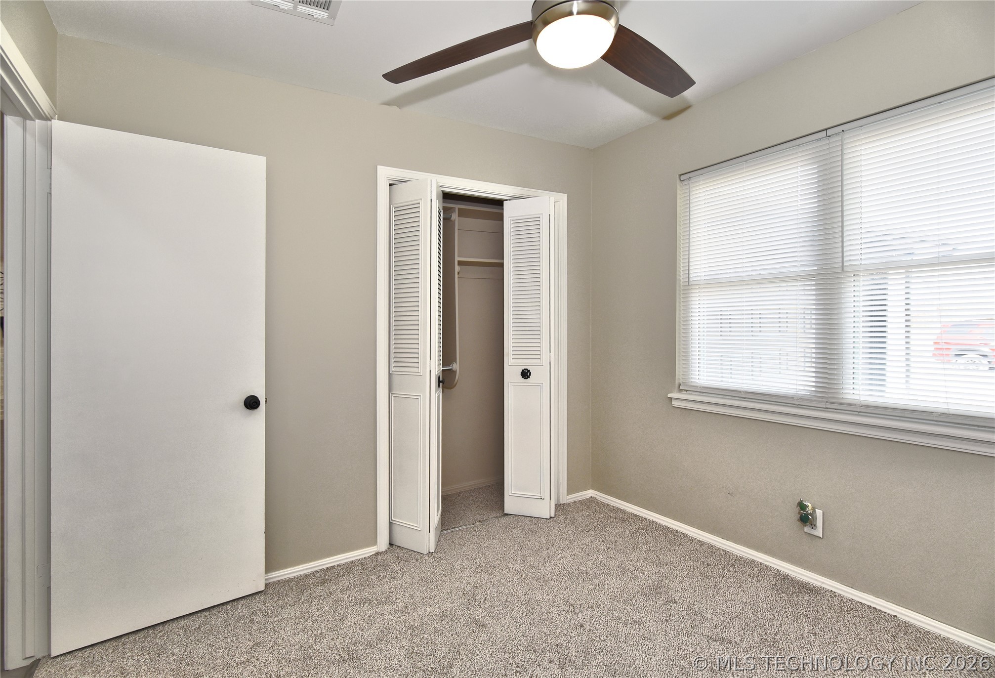 709 W Canton Street Property Photo 18