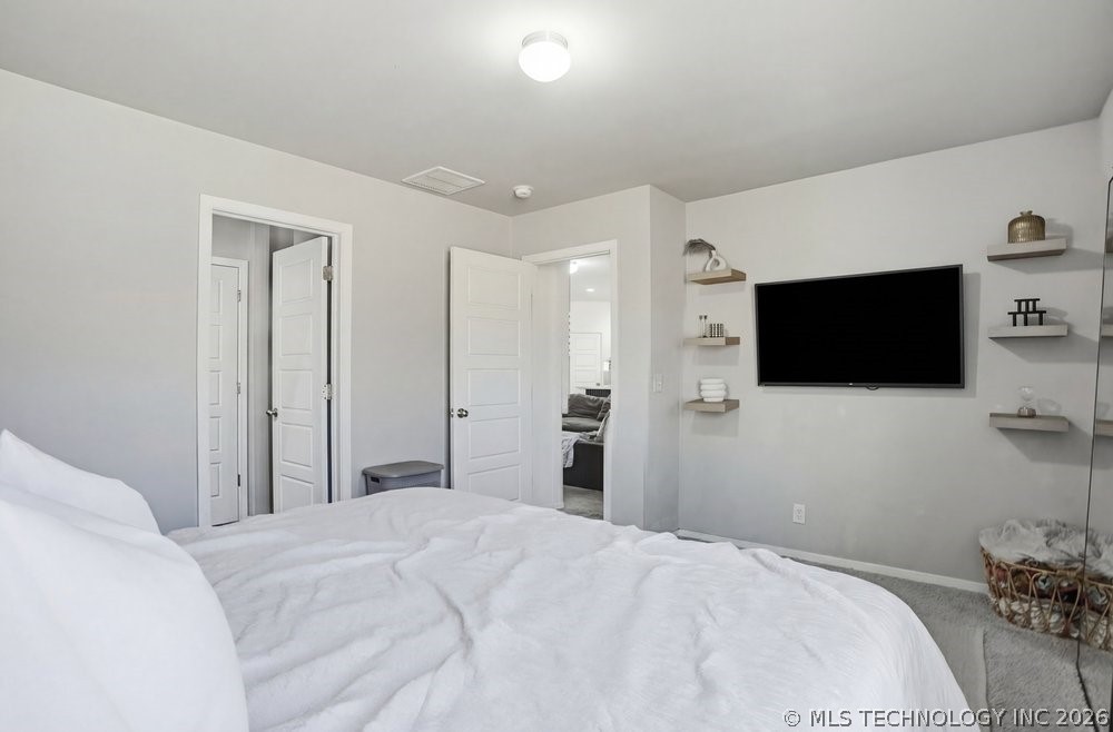 15930 S 74th East Avenue Property Photo 23