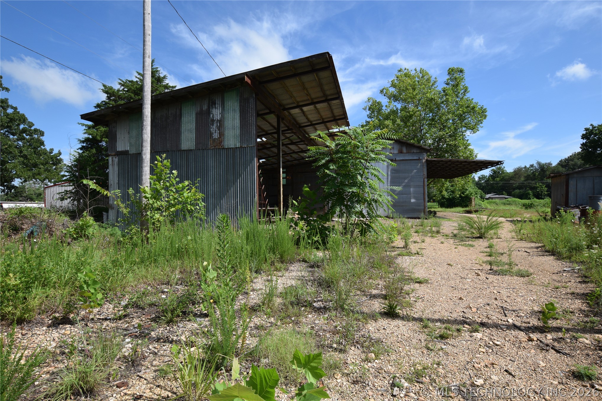 470564 Hwy 51 Property Photo 9