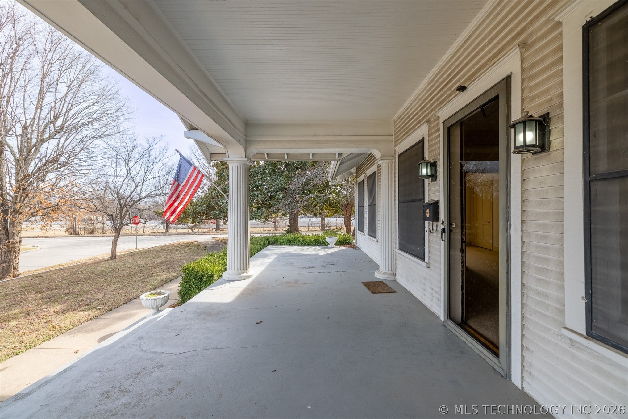 1320 S Wheeling Avenue Property Photo 3