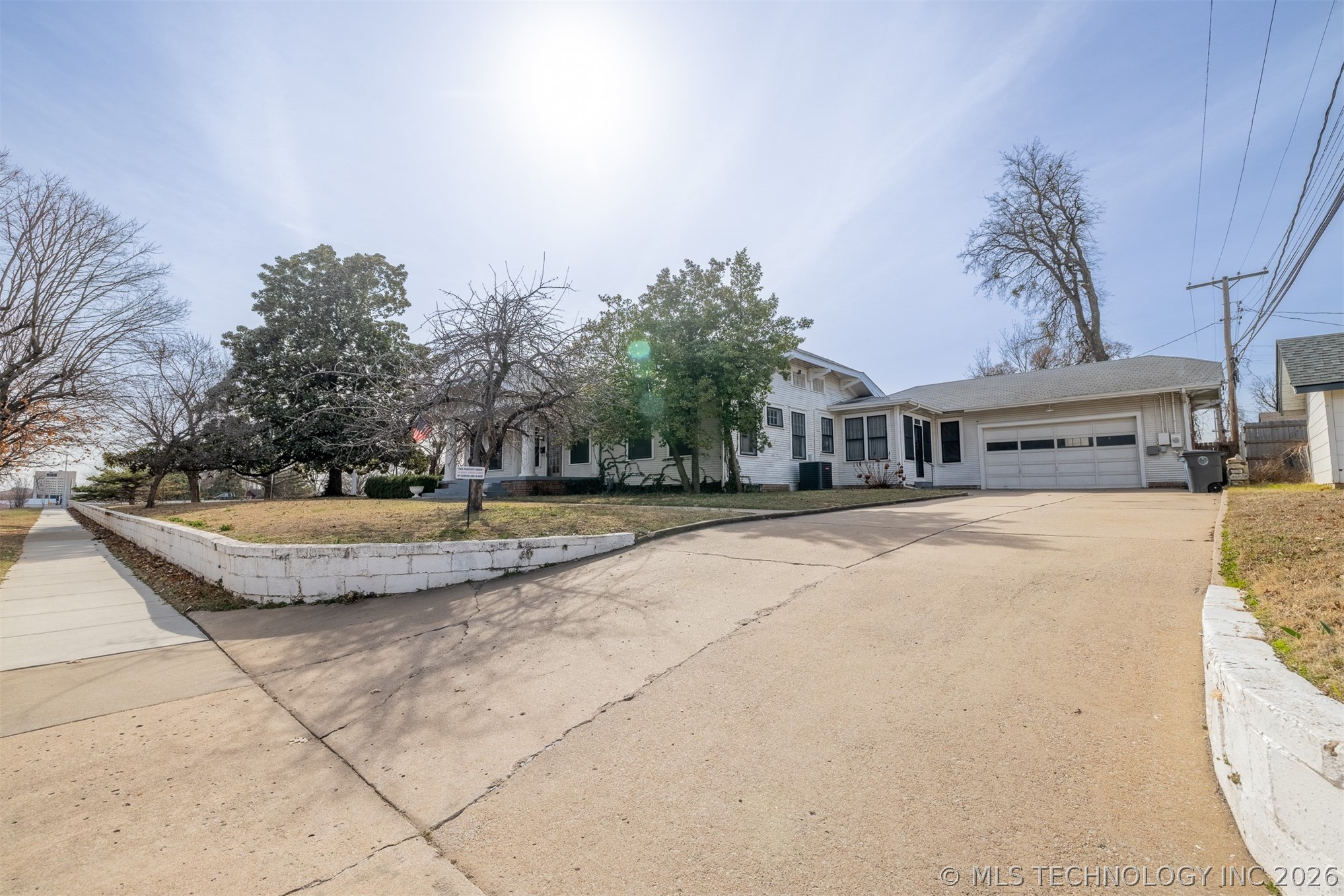 1320 S Wheeling Avenue Property Photo 8