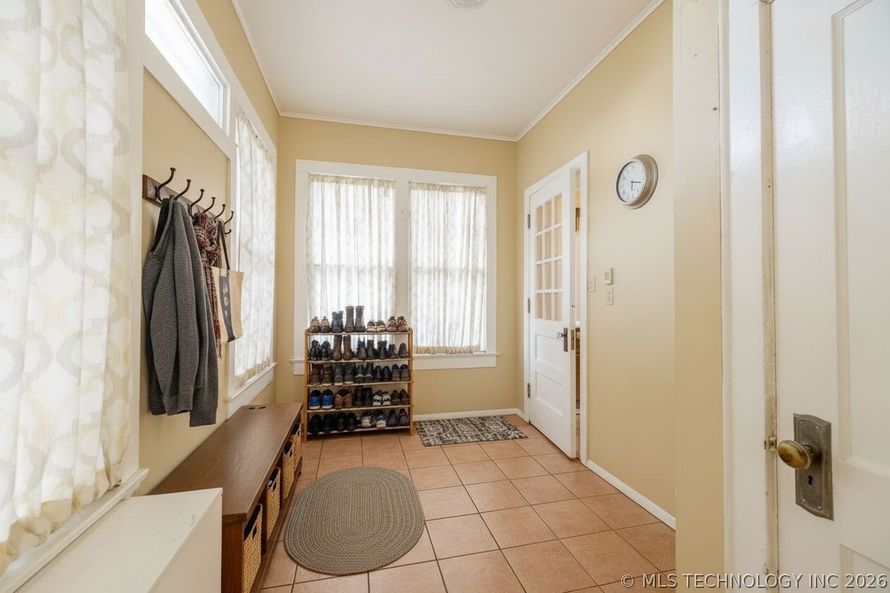 1320 S Wheeling Avenue Property Photo 13