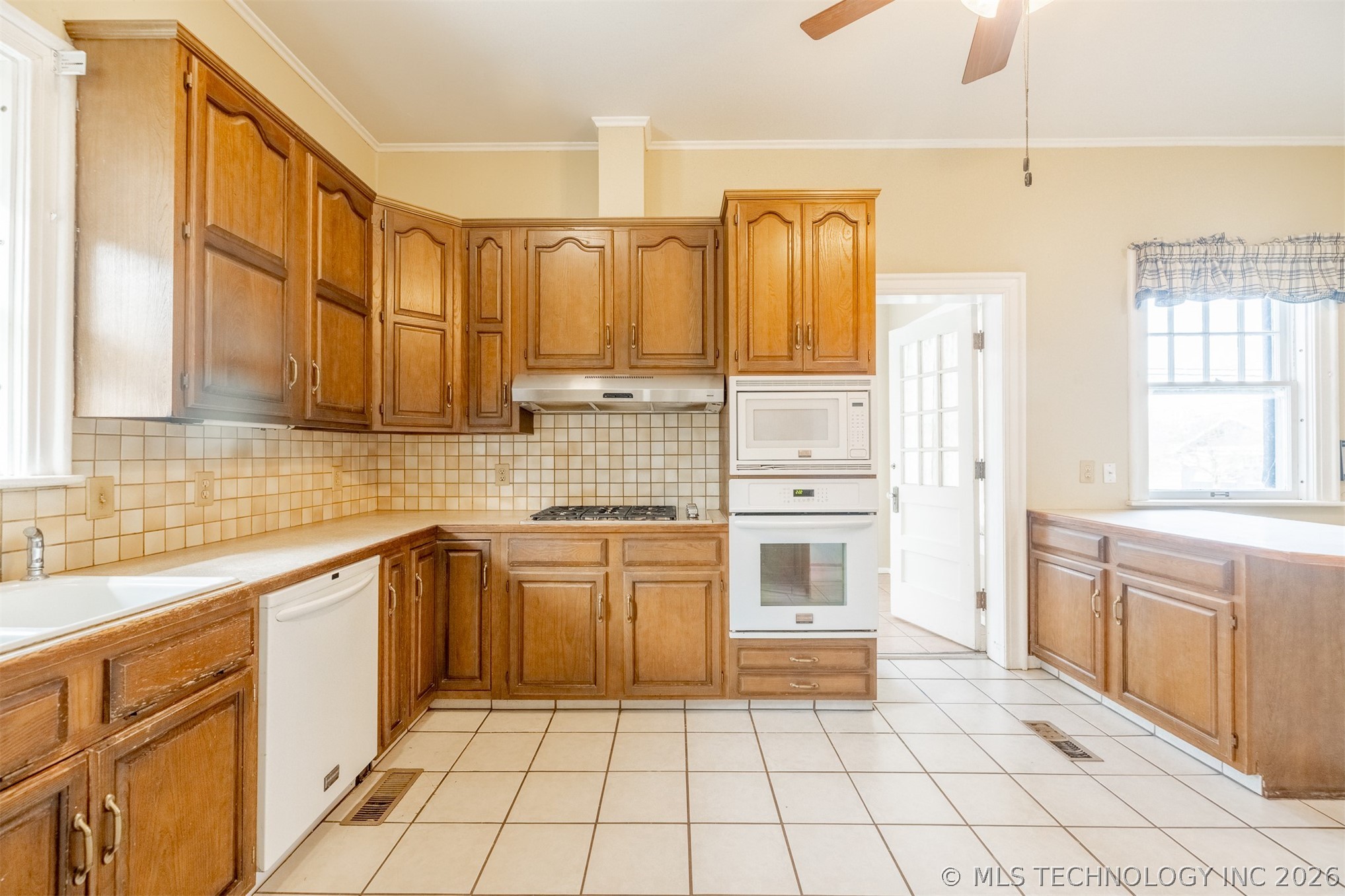 1320 S Wheeling Avenue Property Photo 22