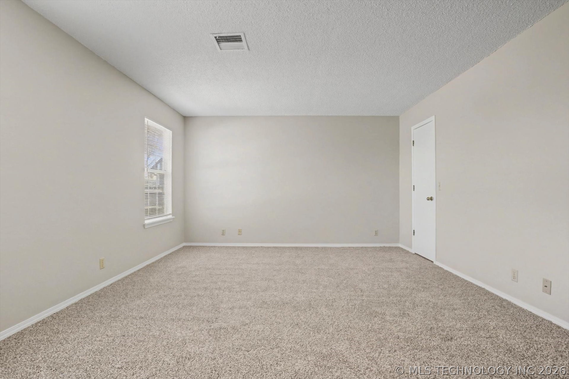 1312 W Honolulu Place Property Photo 11