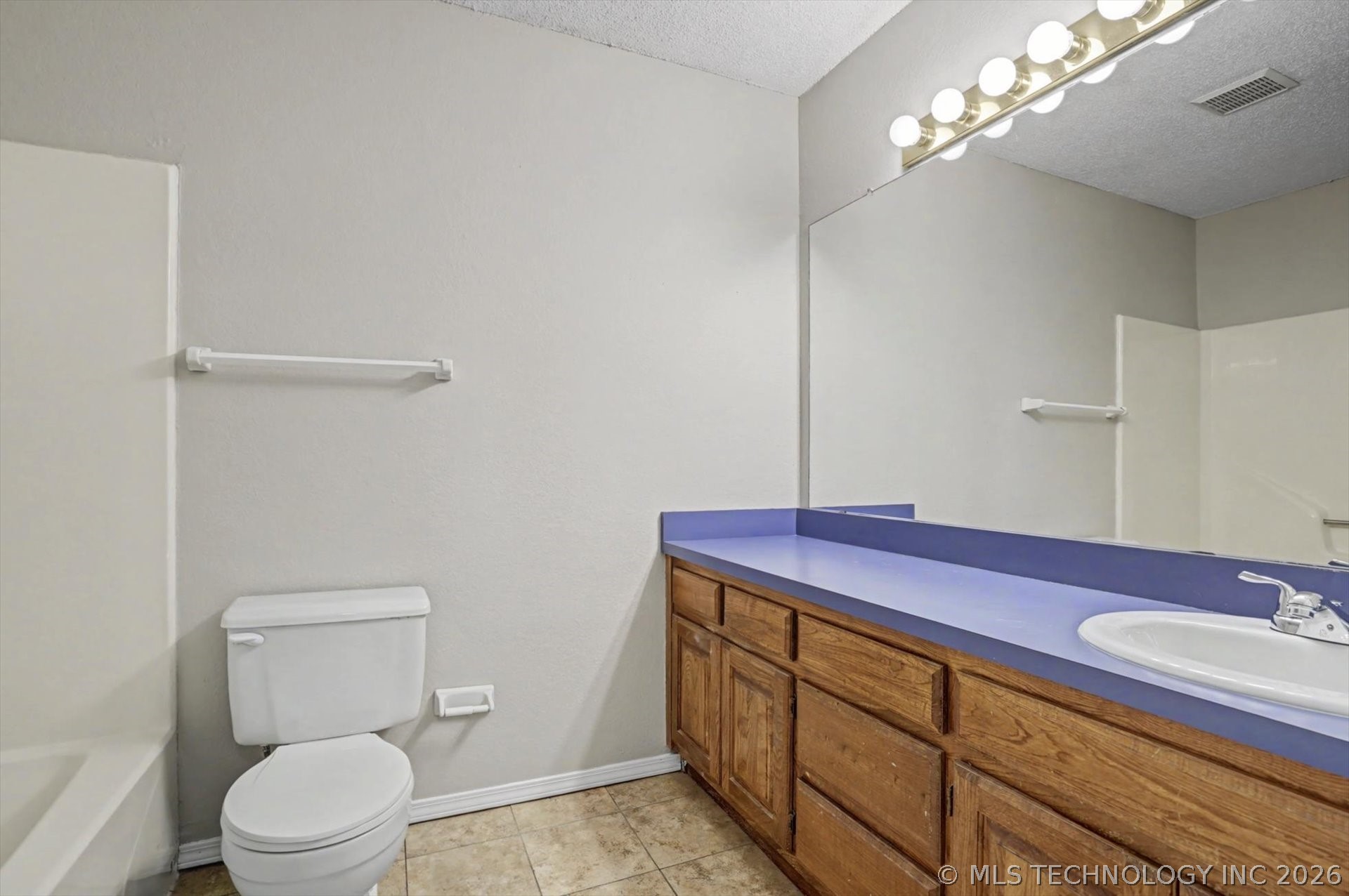 1312 W Honolulu Place Property Photo 21