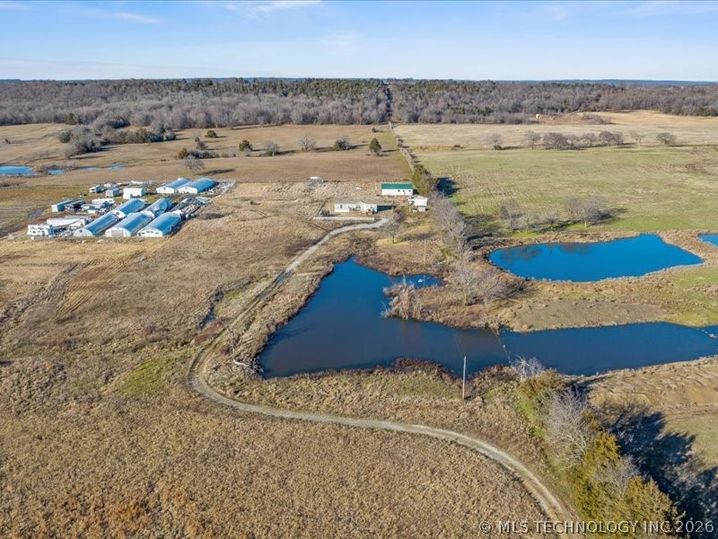 40180 E 1290 Road Property Photo 4