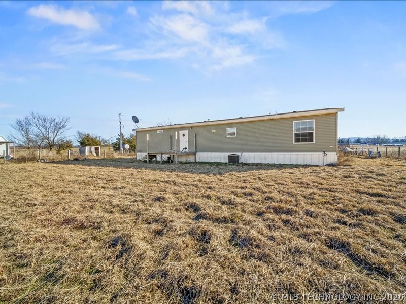40180 E 1290 Road Property Photo 24