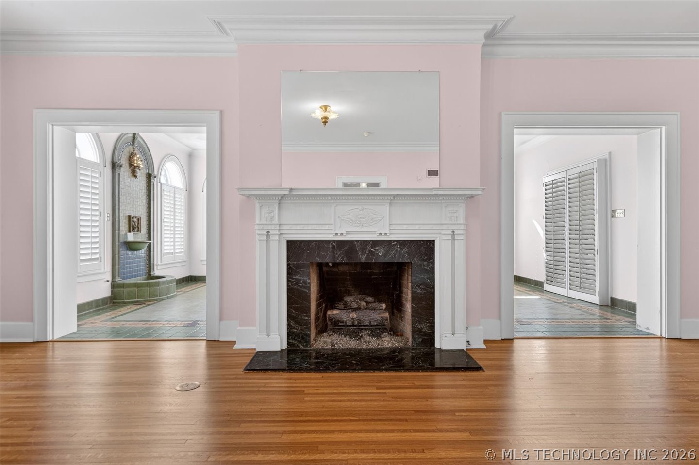 1110 S Cherokee Avenue Property Photo 5