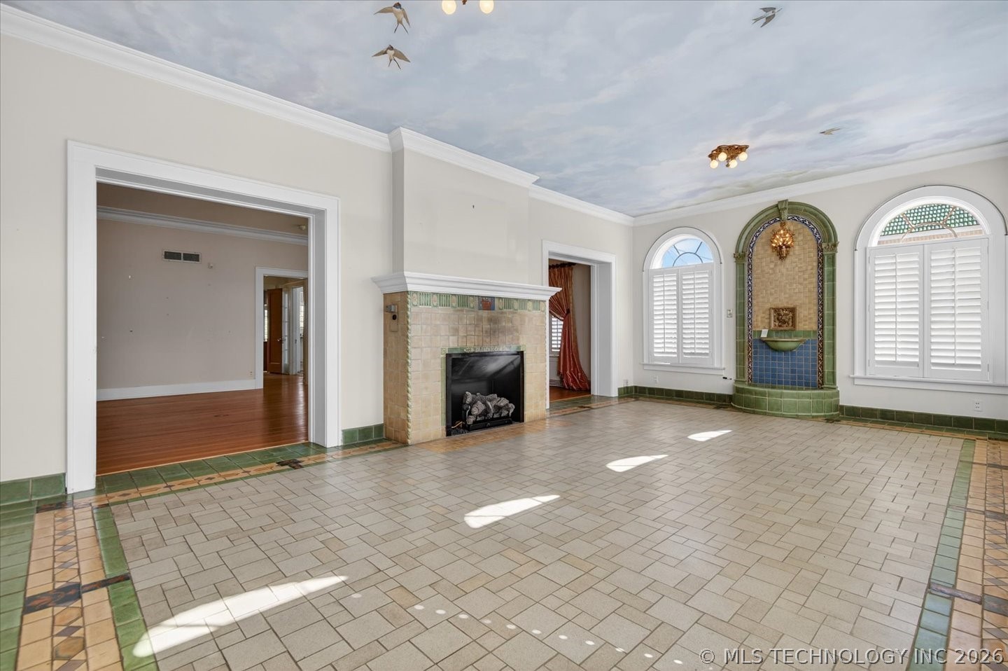 1110 S Cherokee Avenue Property Photo 10