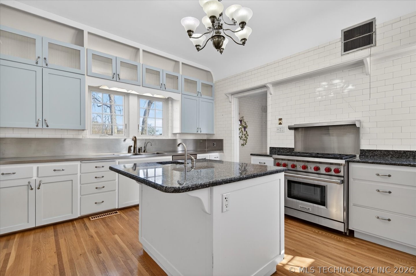 1110 S Cherokee Avenue Property Photo 18