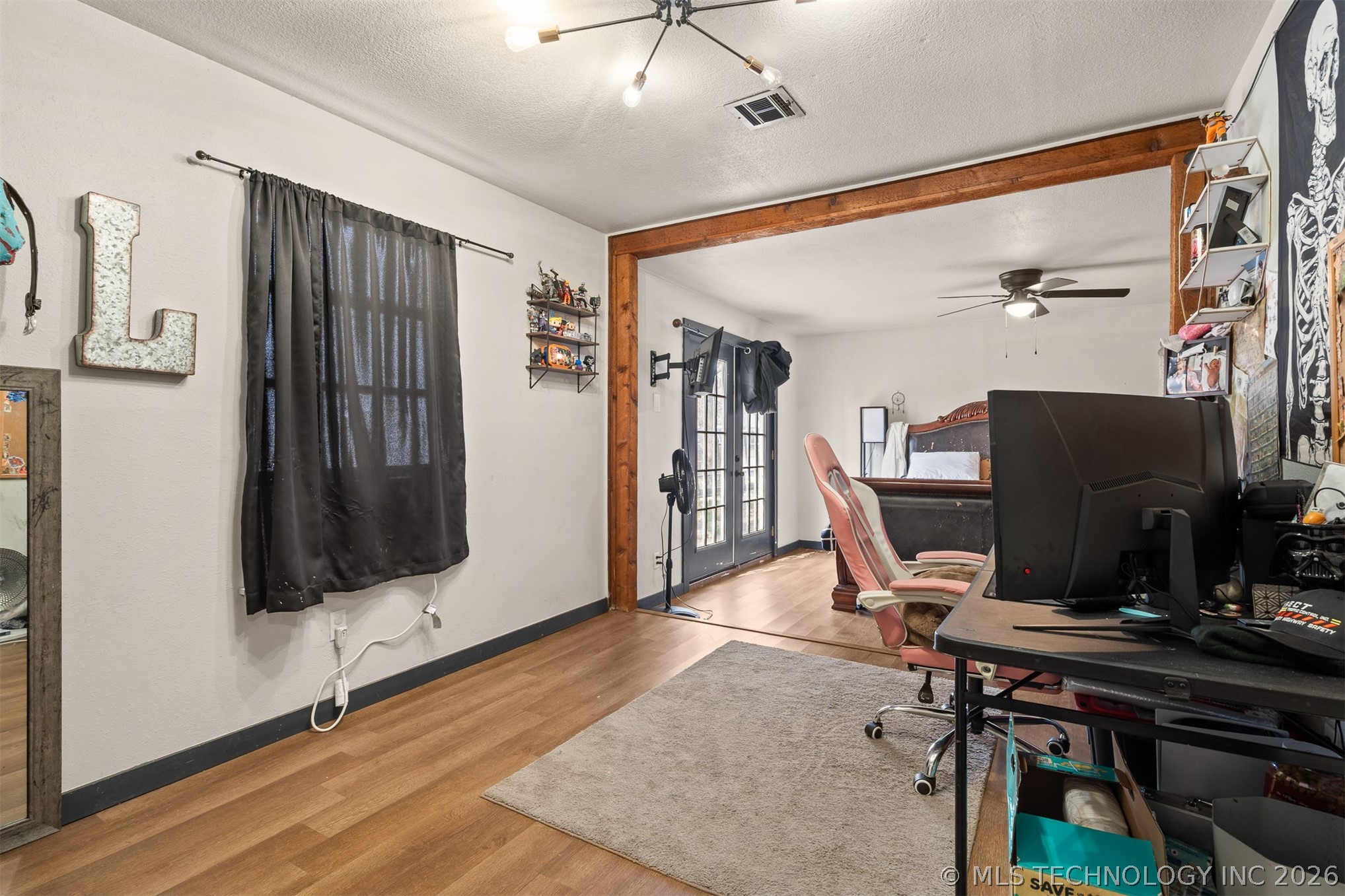 44 10th Street Property Photo 7