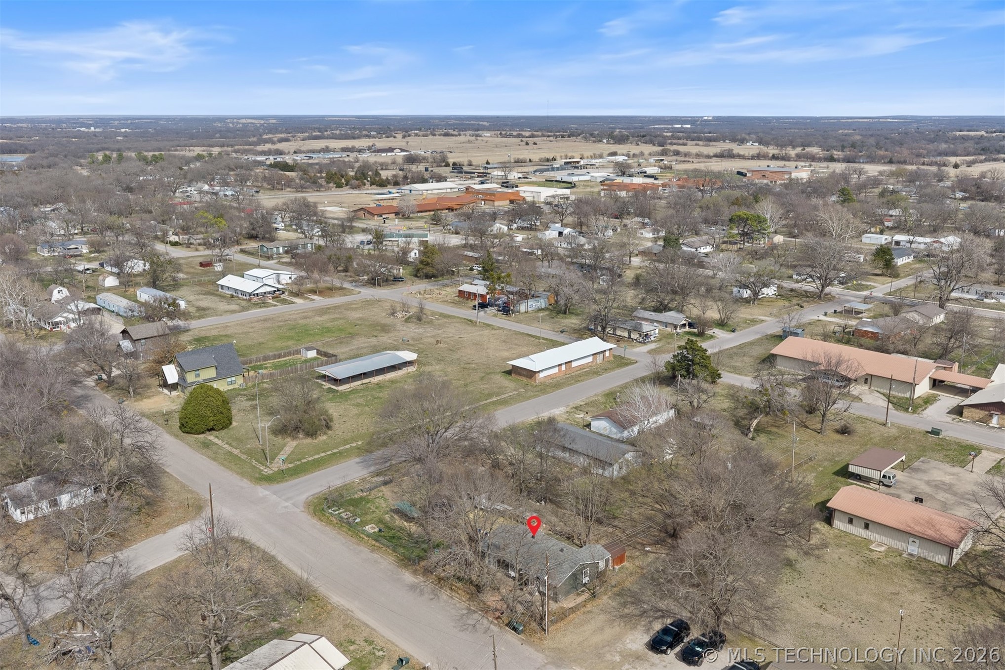 44 10th Street Property Photo 25