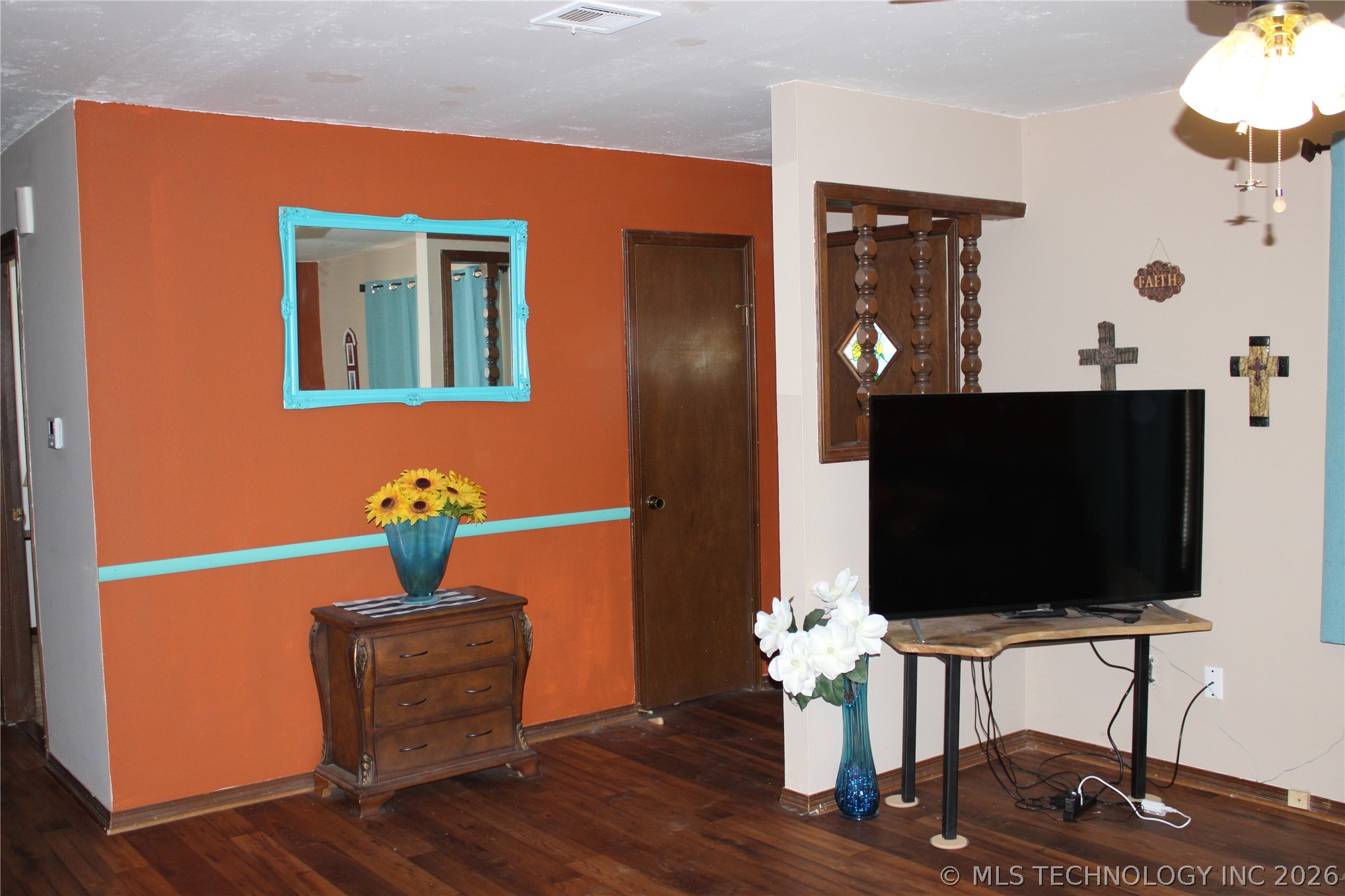 303 Taz Property Photo 9