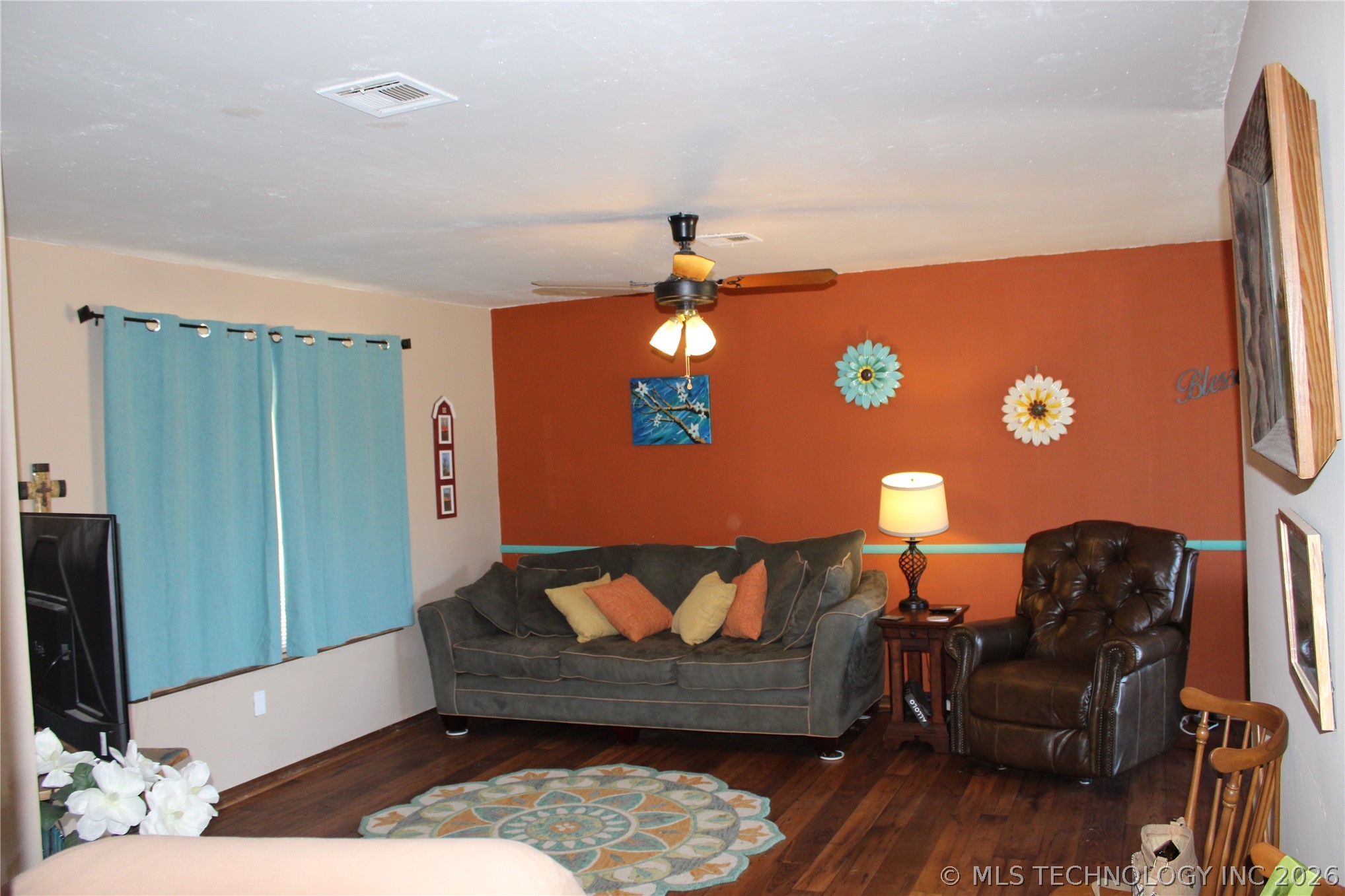 303 Taz Property Photo 10