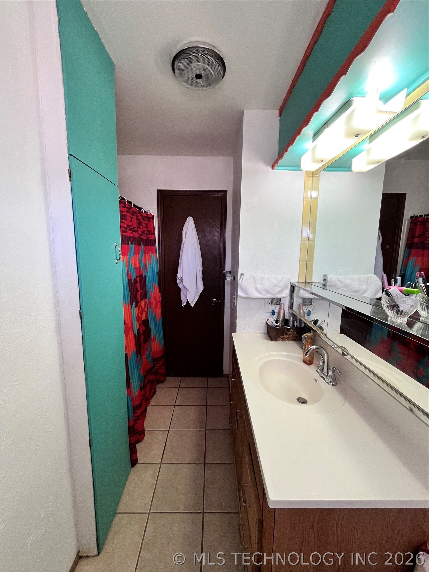 303 Taz Property Photo 13