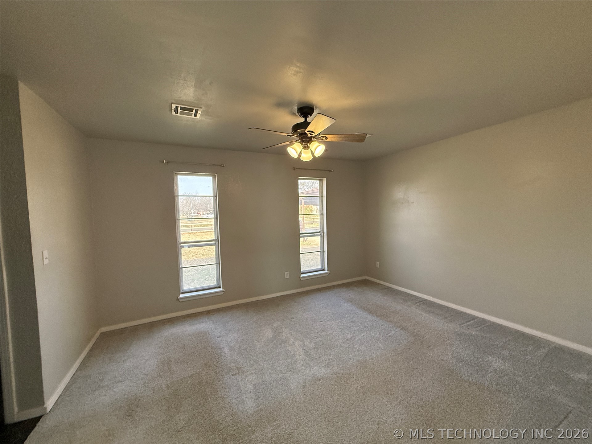2606 Daniel Boulevard Property Photo 14