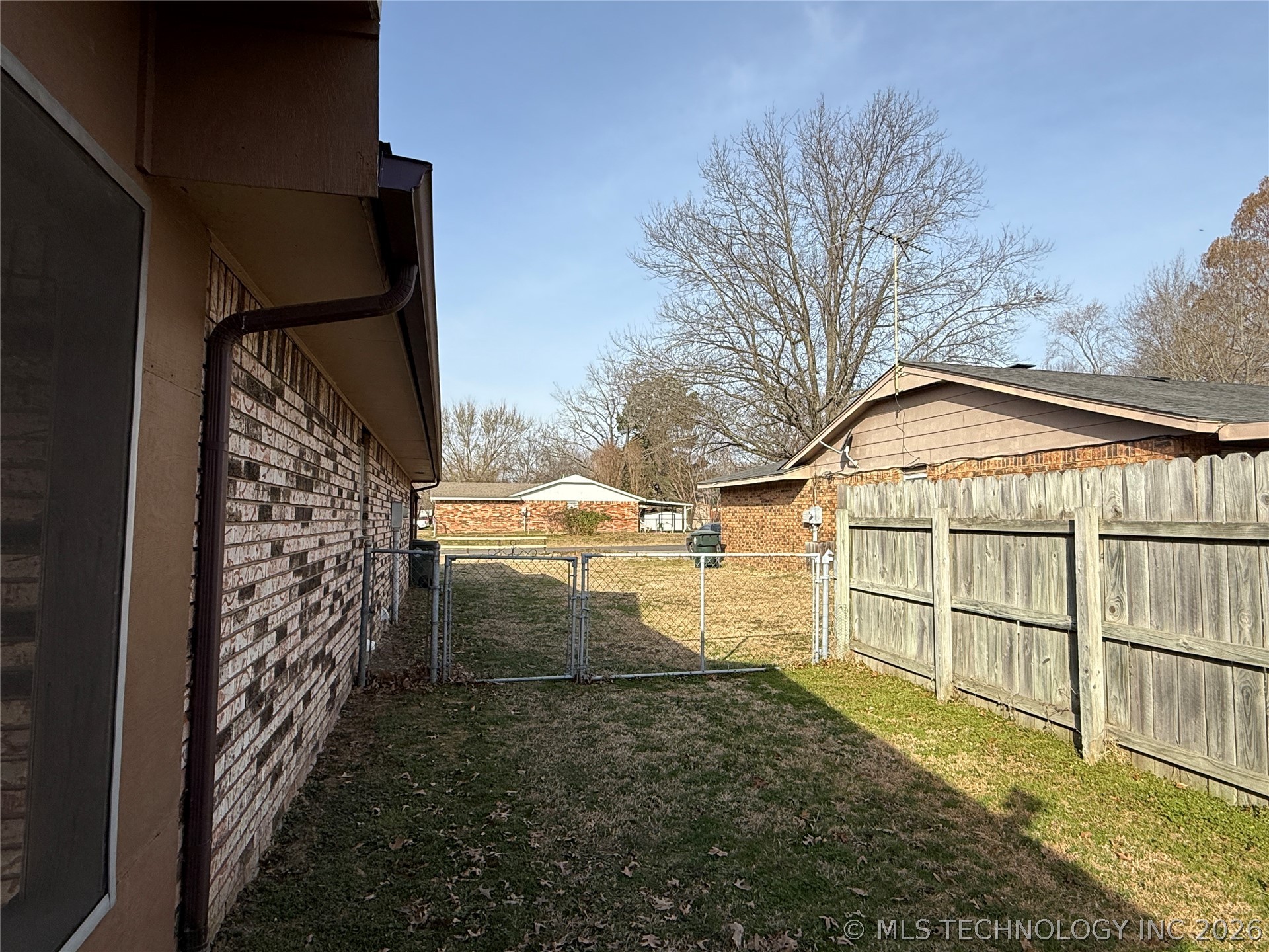 2606 Daniel Boulevard Property Photo 25