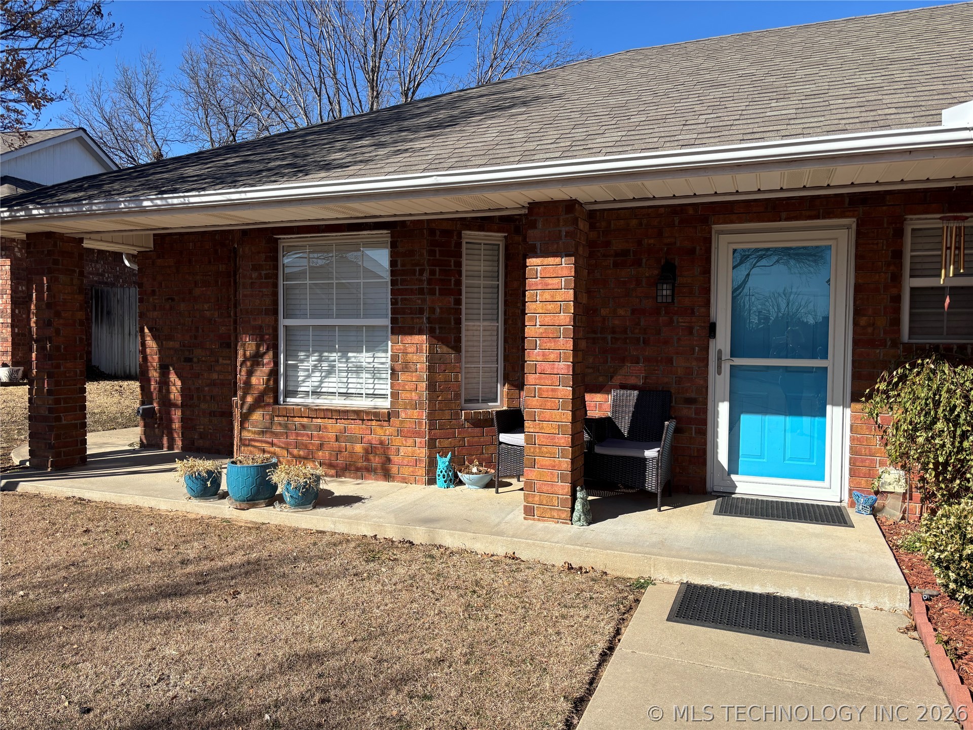 2513 Westwood Court Property Photo 2