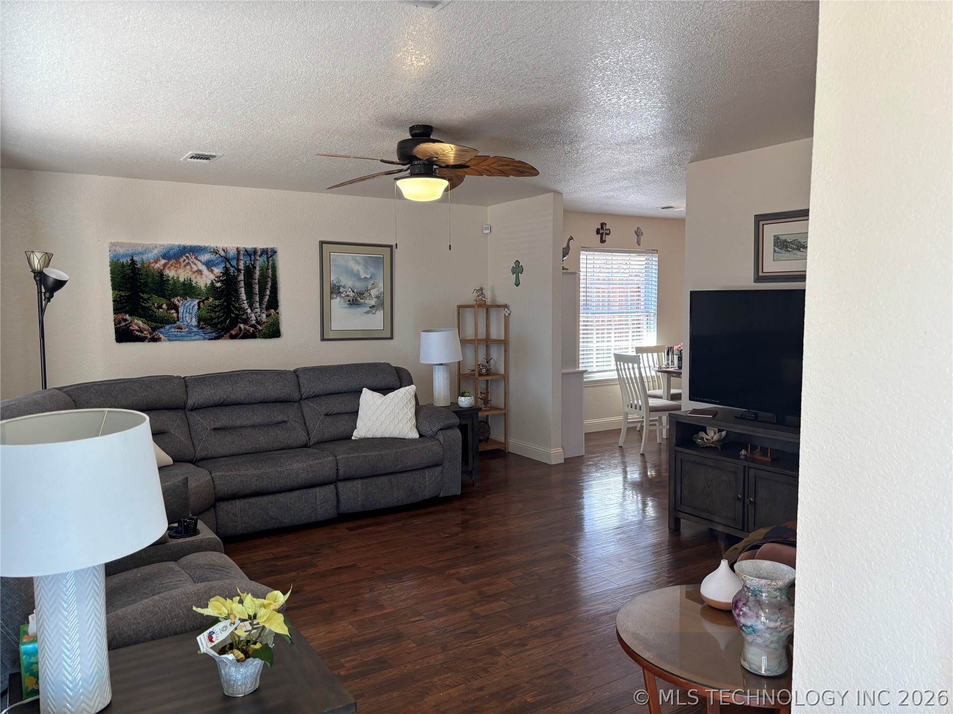 2513 Westwood Court Property Photo 6
