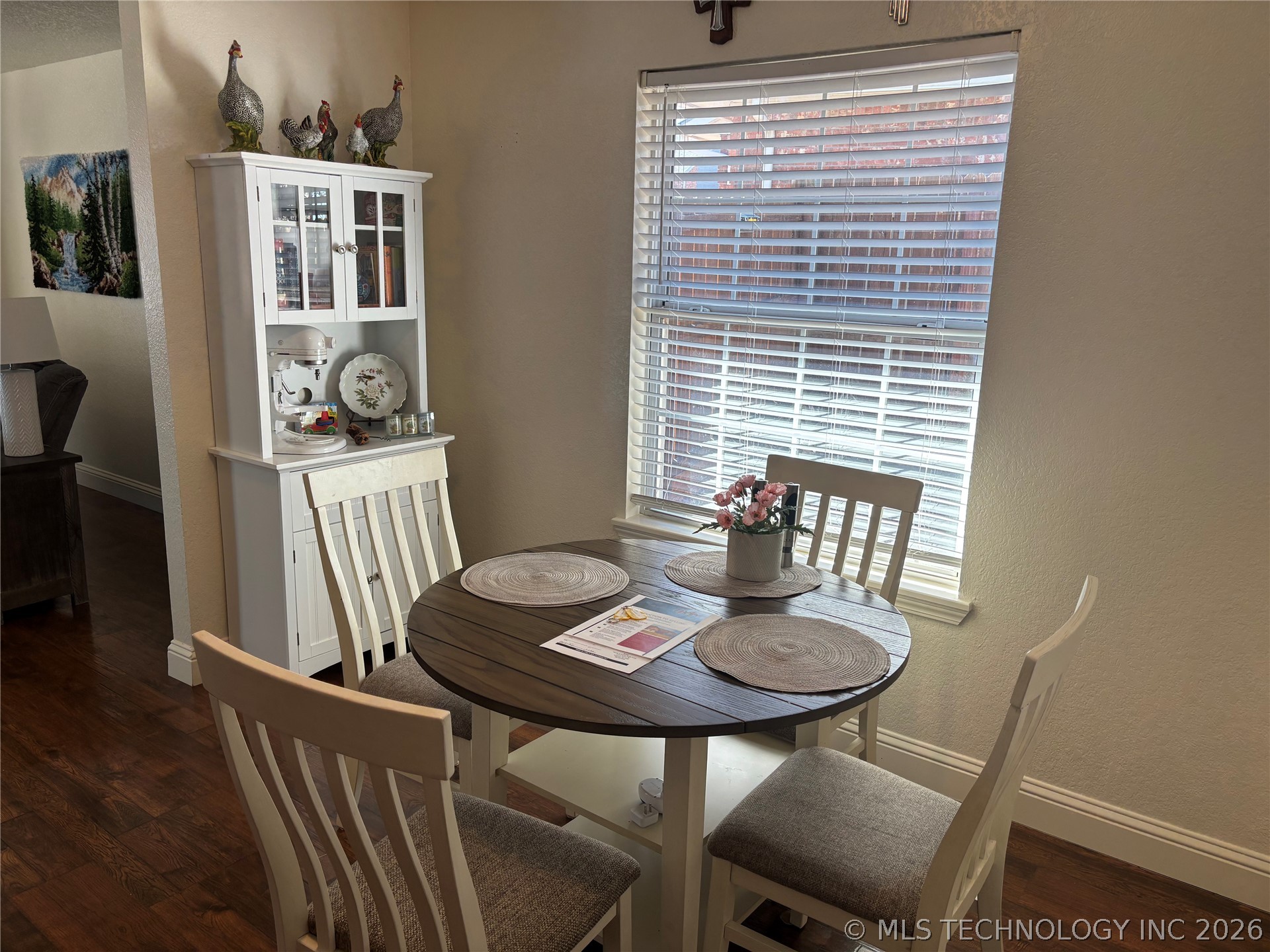 2513 Westwood Court Property Photo 8
