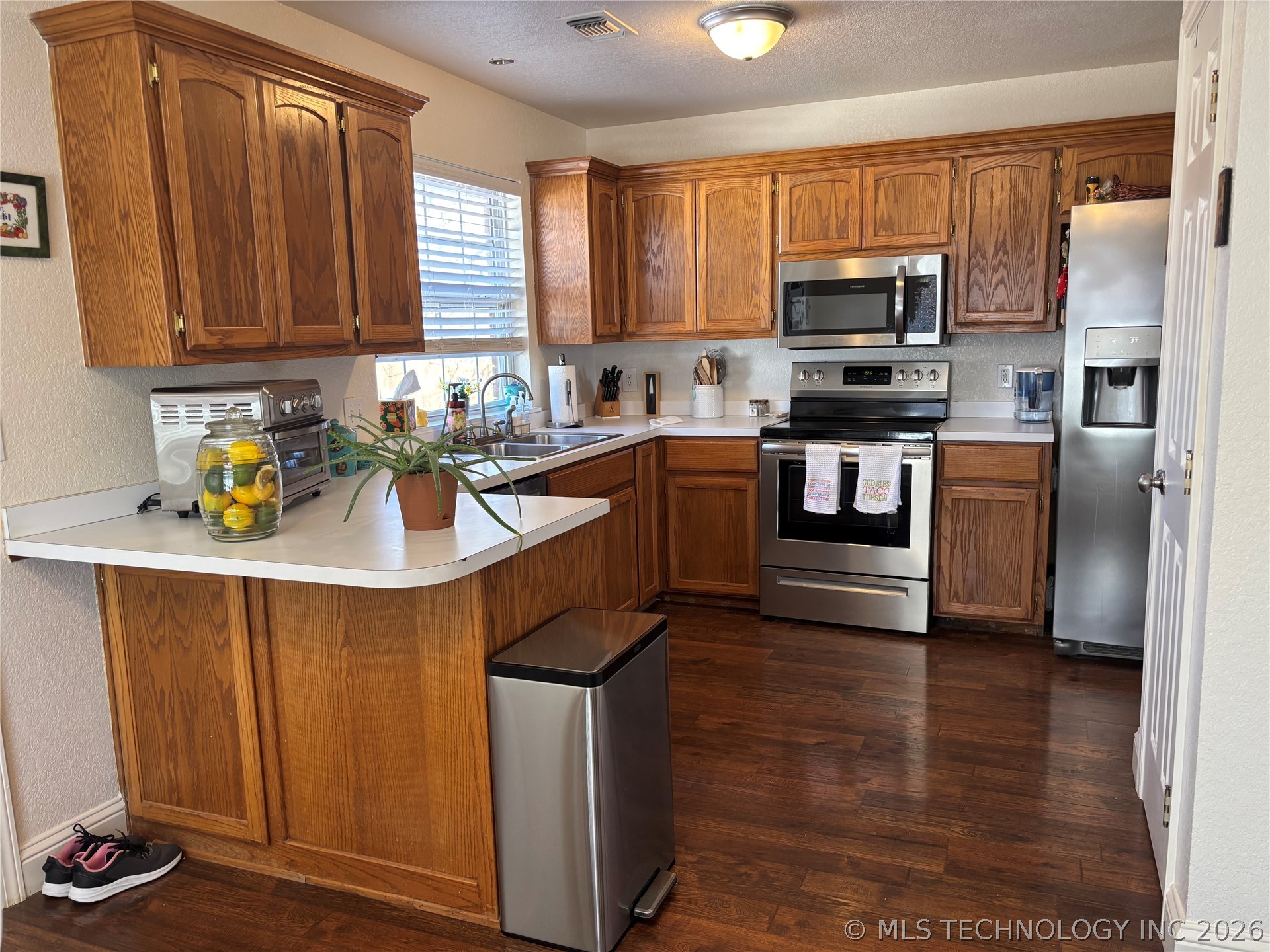2513 Westwood Court Property Photo 9