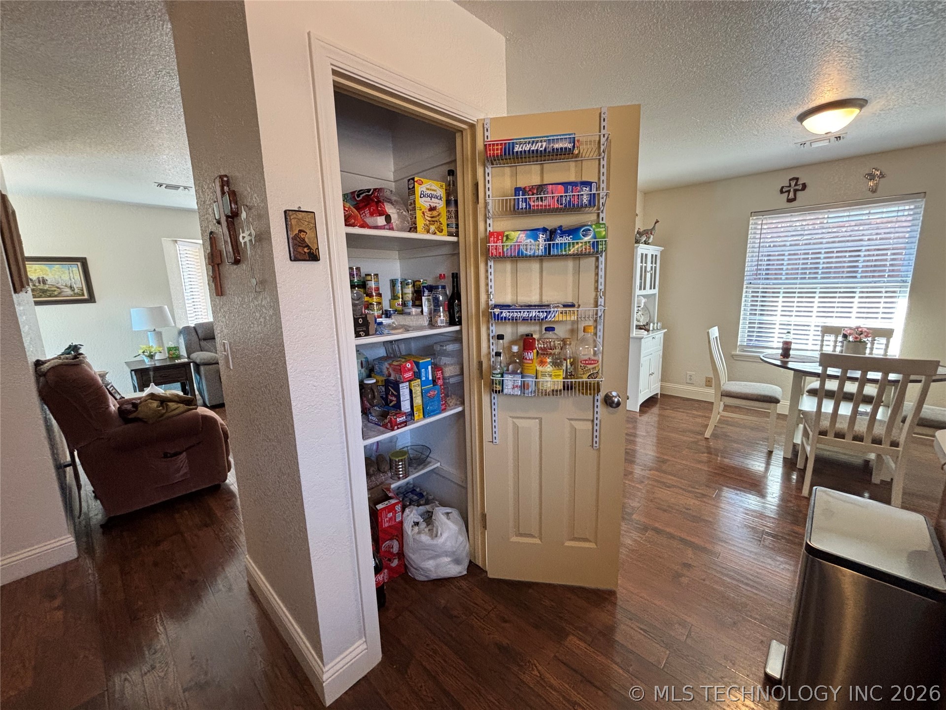 2513 Westwood Court Property Photo 12