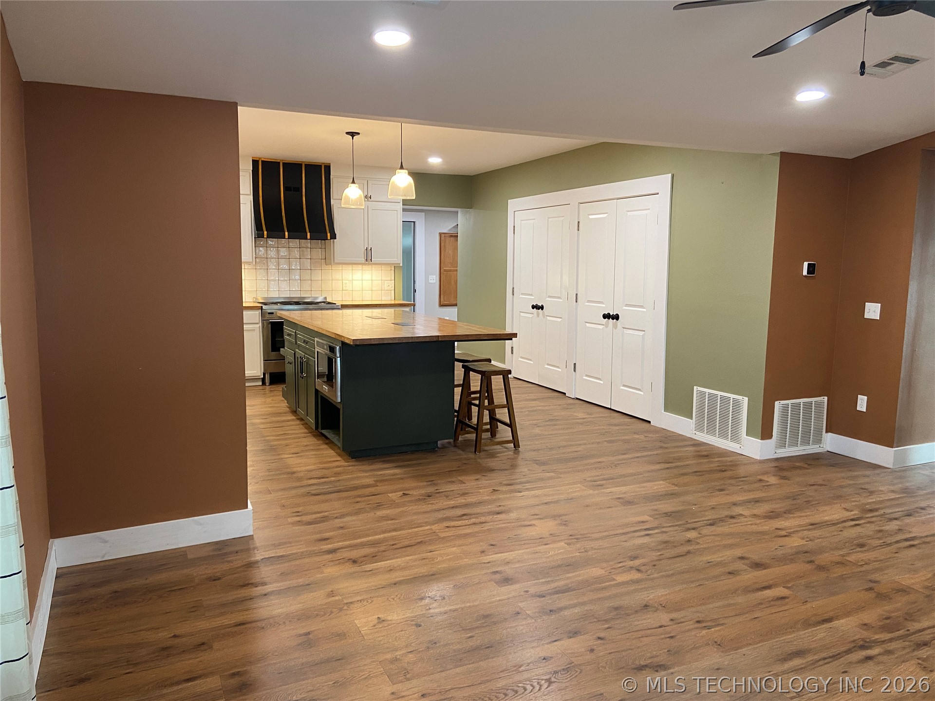3484 State Highway 199 Property Photo 9