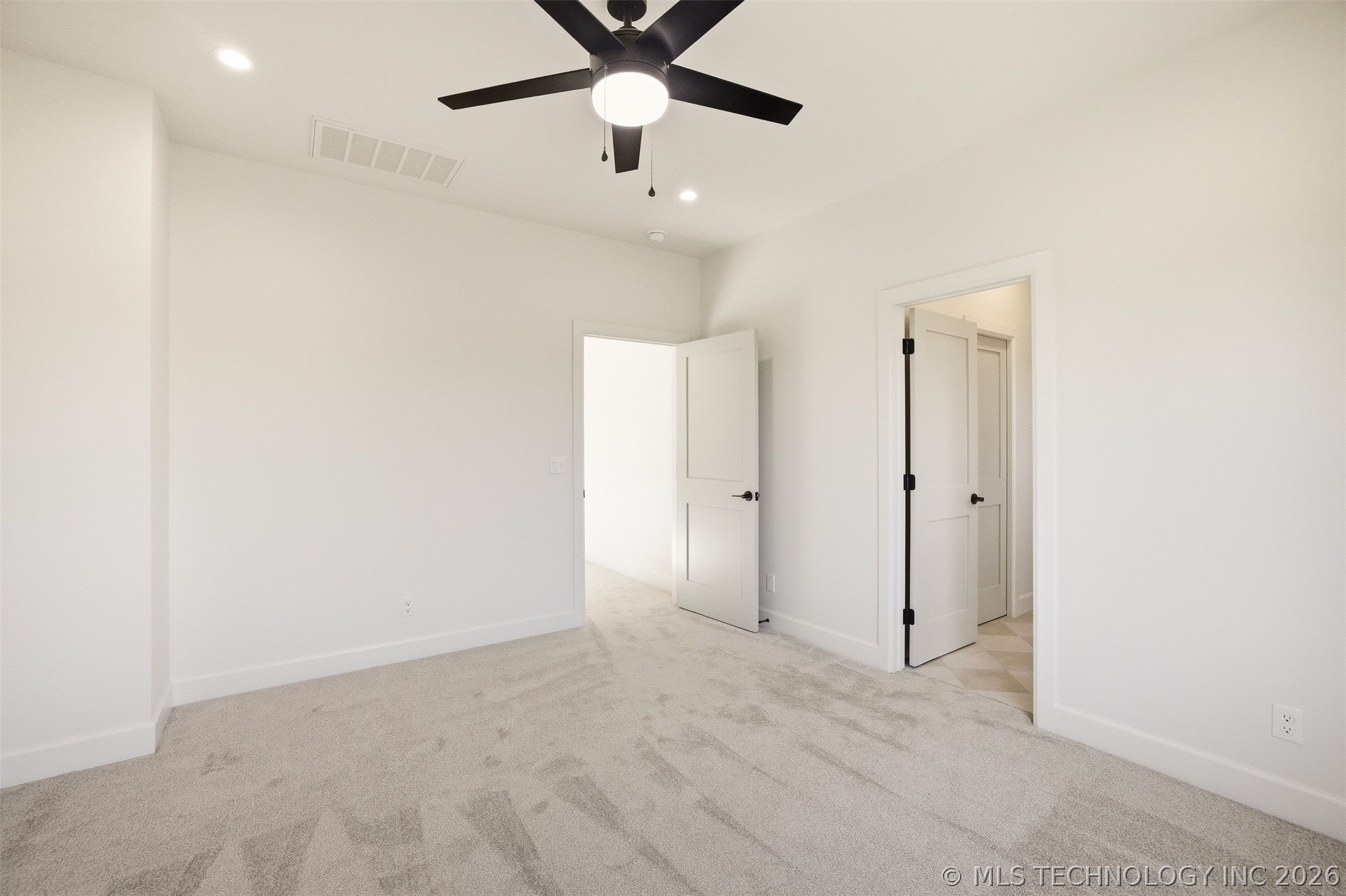 2241 S Florence Avenue Property Photo 51