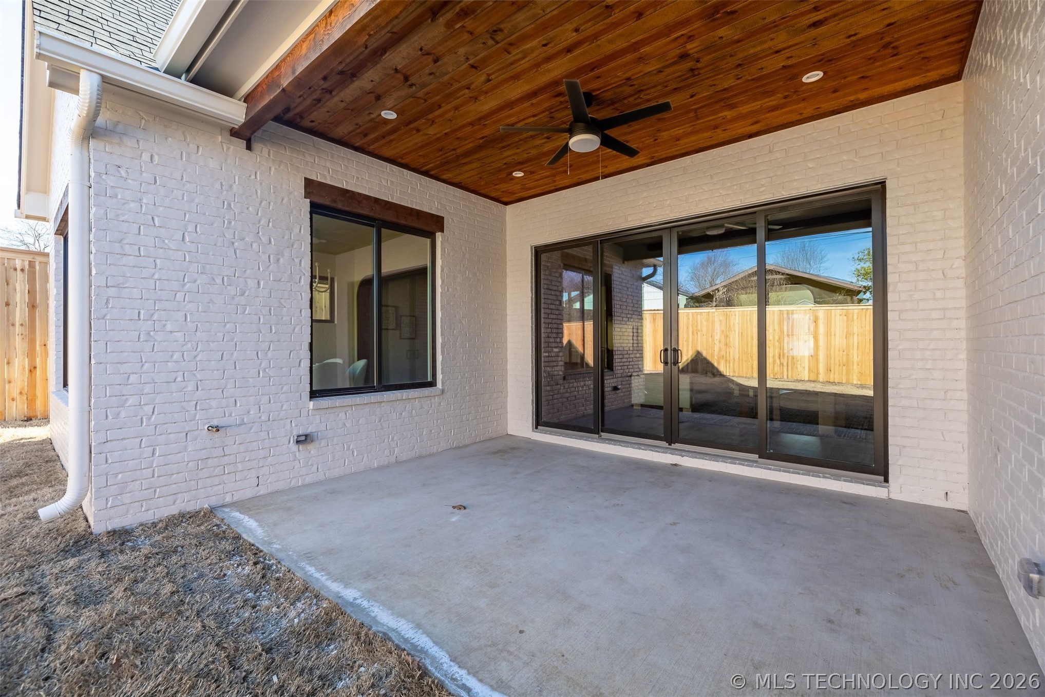 2241 S Florence Avenue Property Photo 55