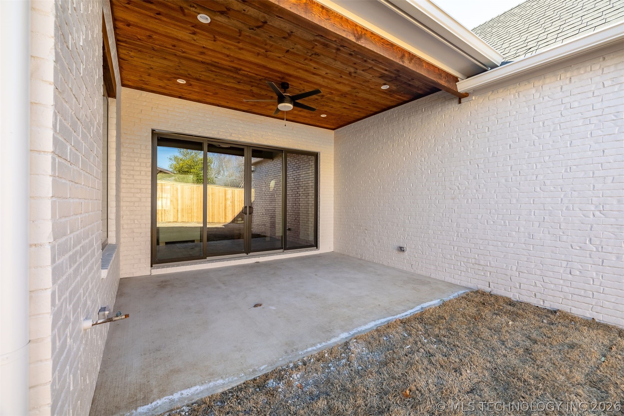 2241 S Florence Avenue Property Photo 56