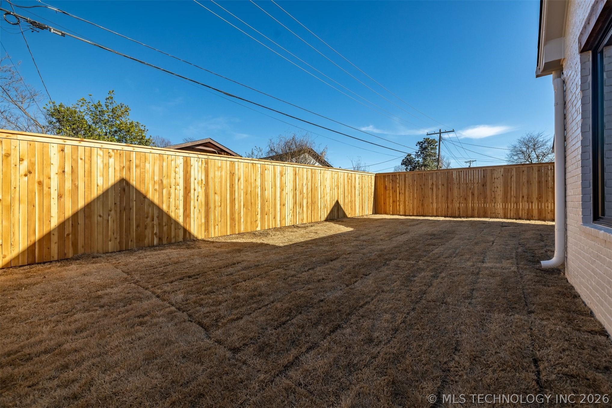 2241 S Florence Avenue Property Photo 59