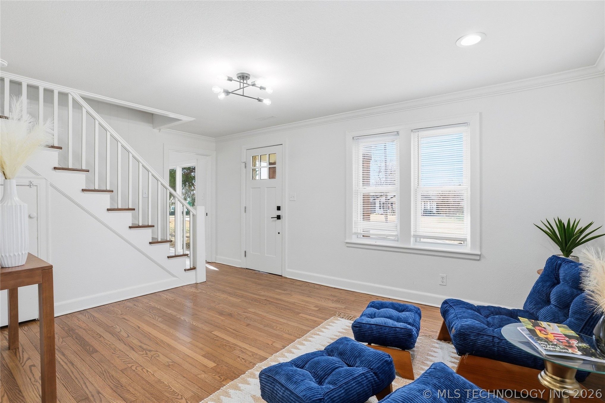 1535 S Atlanta Place Property Photo 10