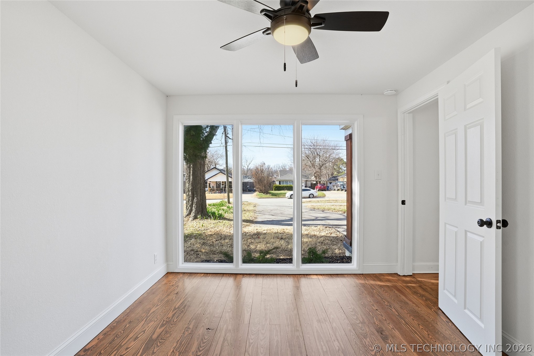 1535 S Atlanta Place Property Photo 14