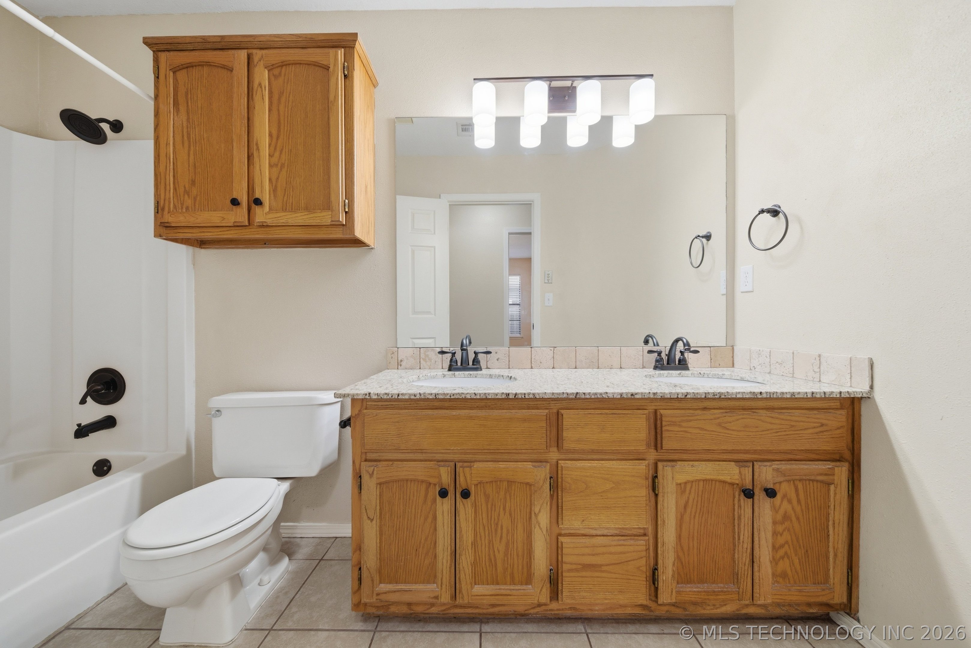 6311 S 90th East Avenue Property Photo 24