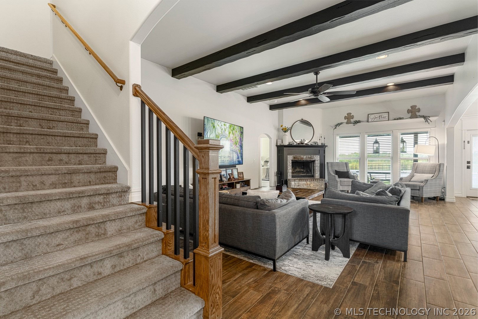4295 Happy Camp Road Property Photo 11