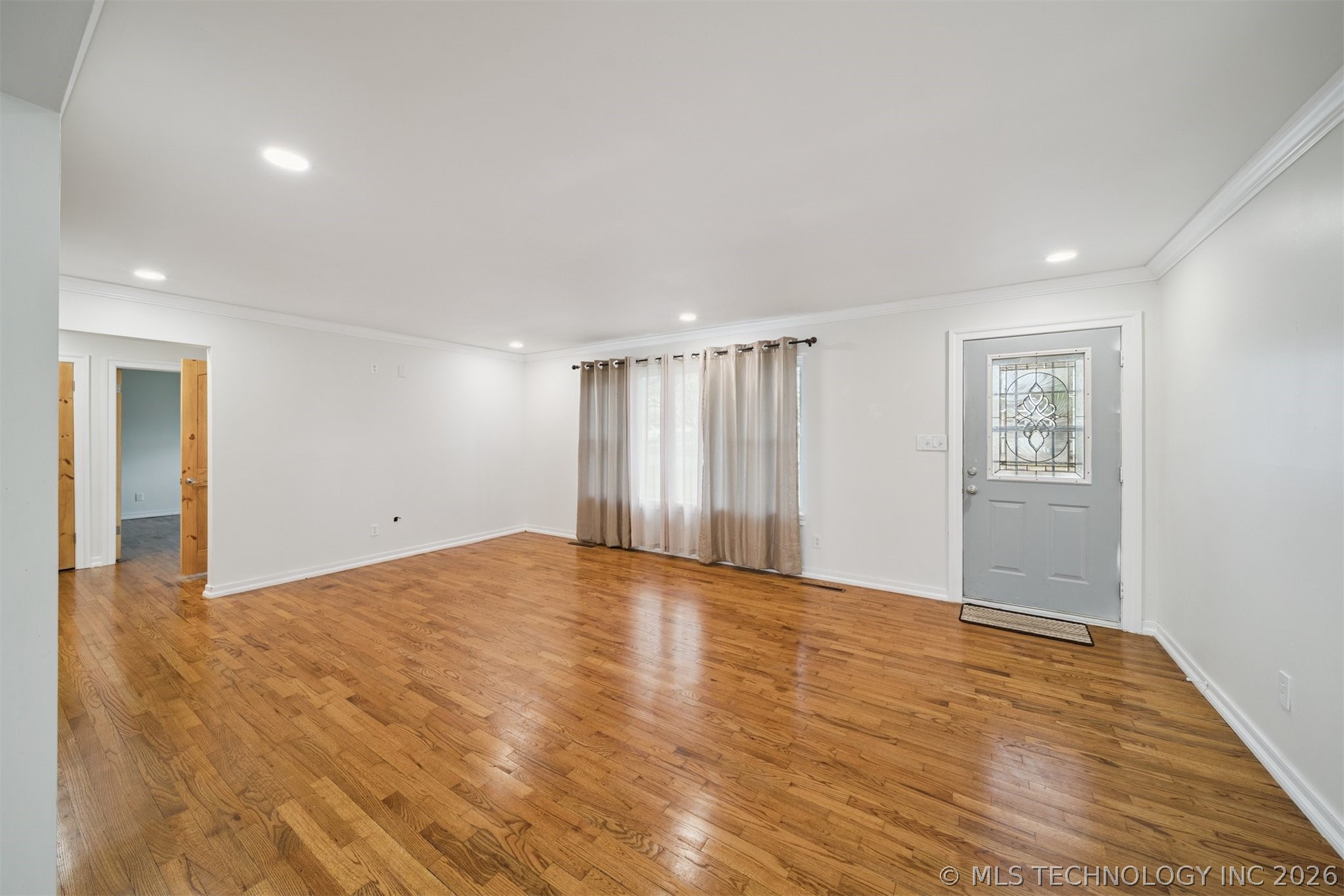 205 S Mary Avenue Property Photo 3
