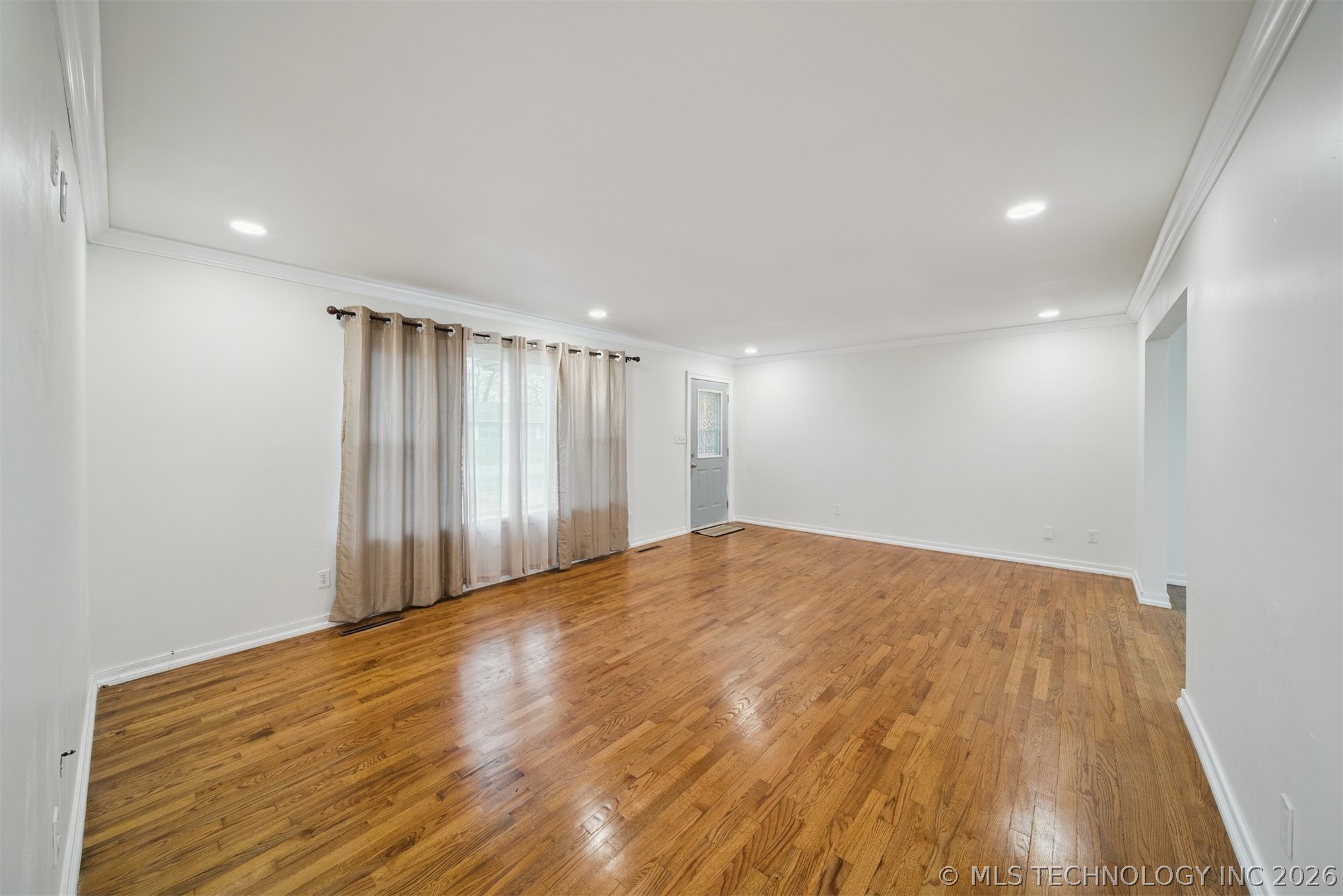 205 S Mary Avenue Property Photo 4