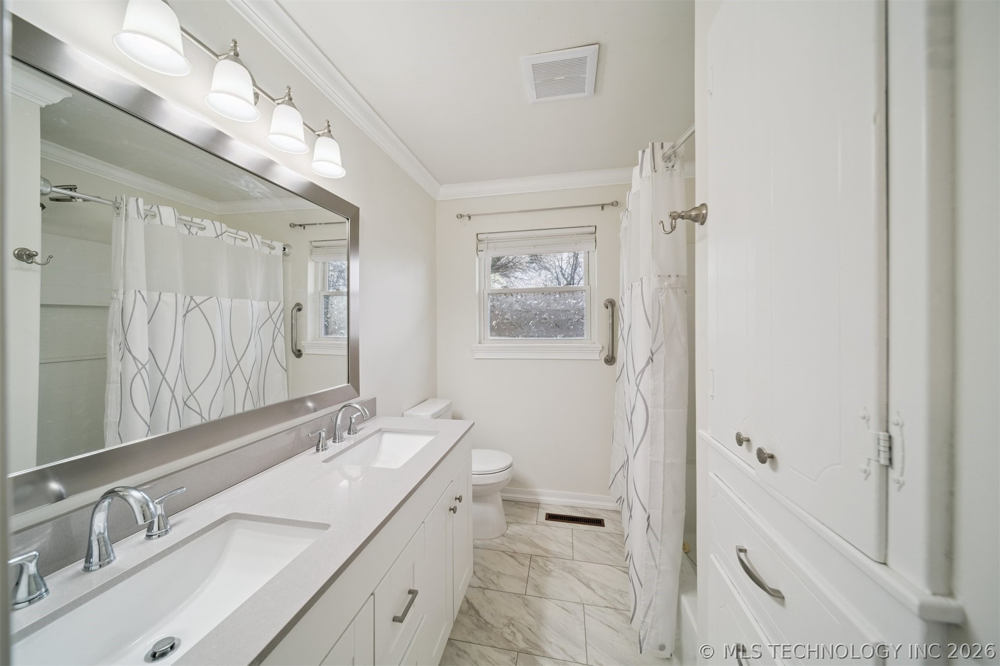 205 S Mary Avenue Property Photo 14